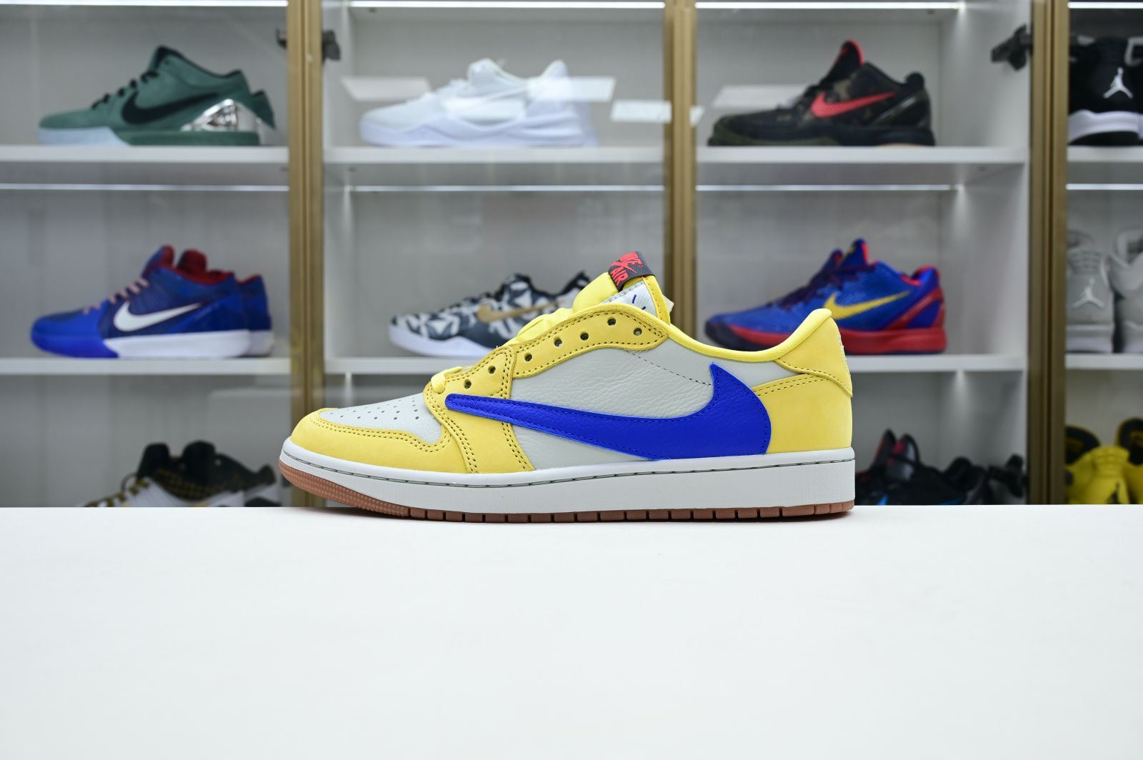 Travis Scott x Jordan Air Jordan  1 Low Canary