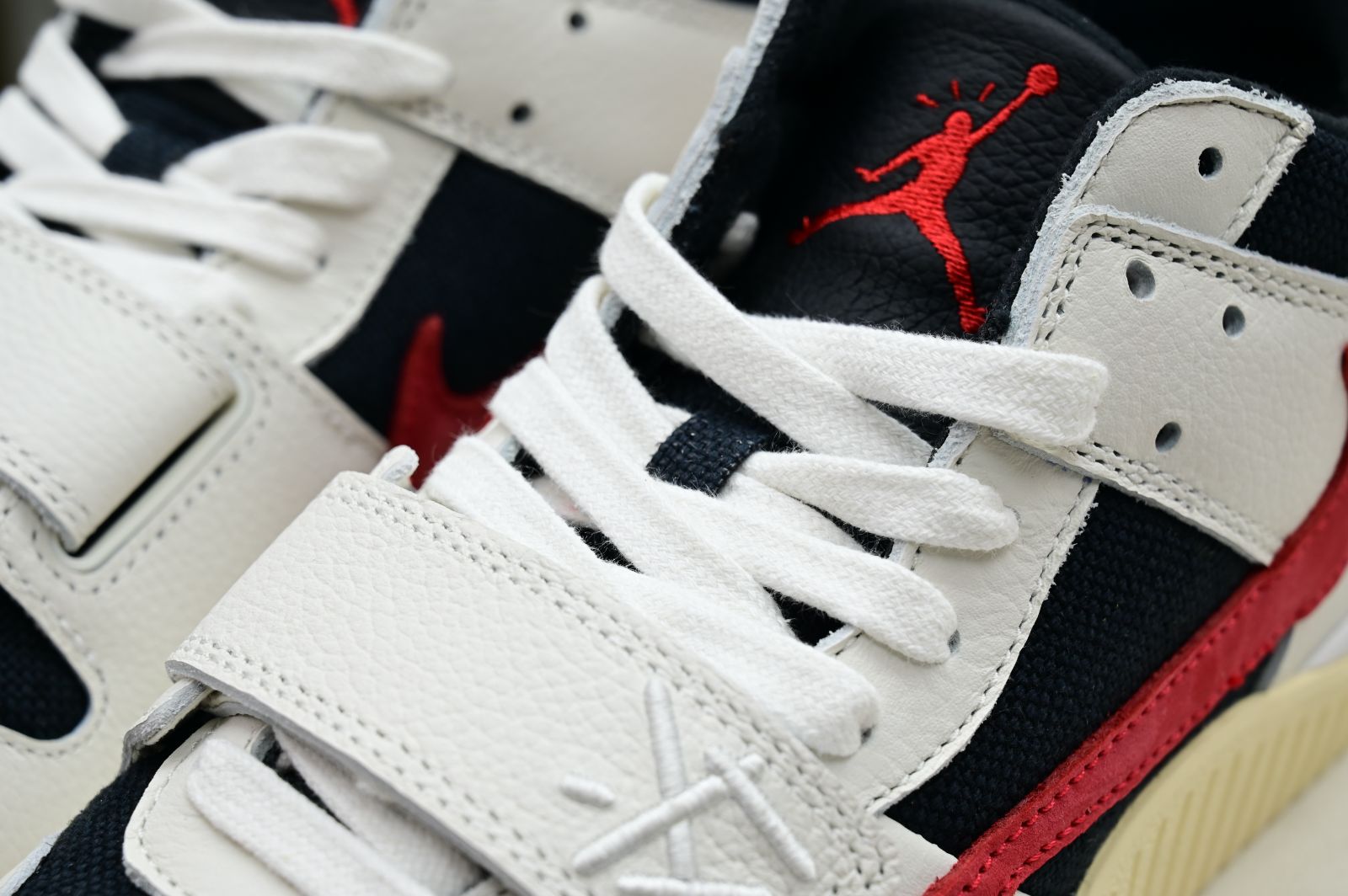 Travis Scott x Jordan Jumpman Jack TR “University Red”