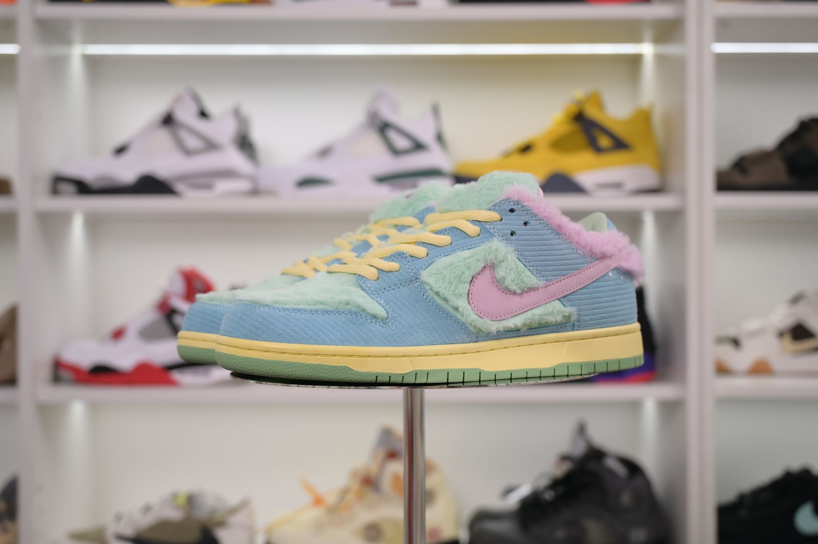 Verdy x Nike Dunk SB