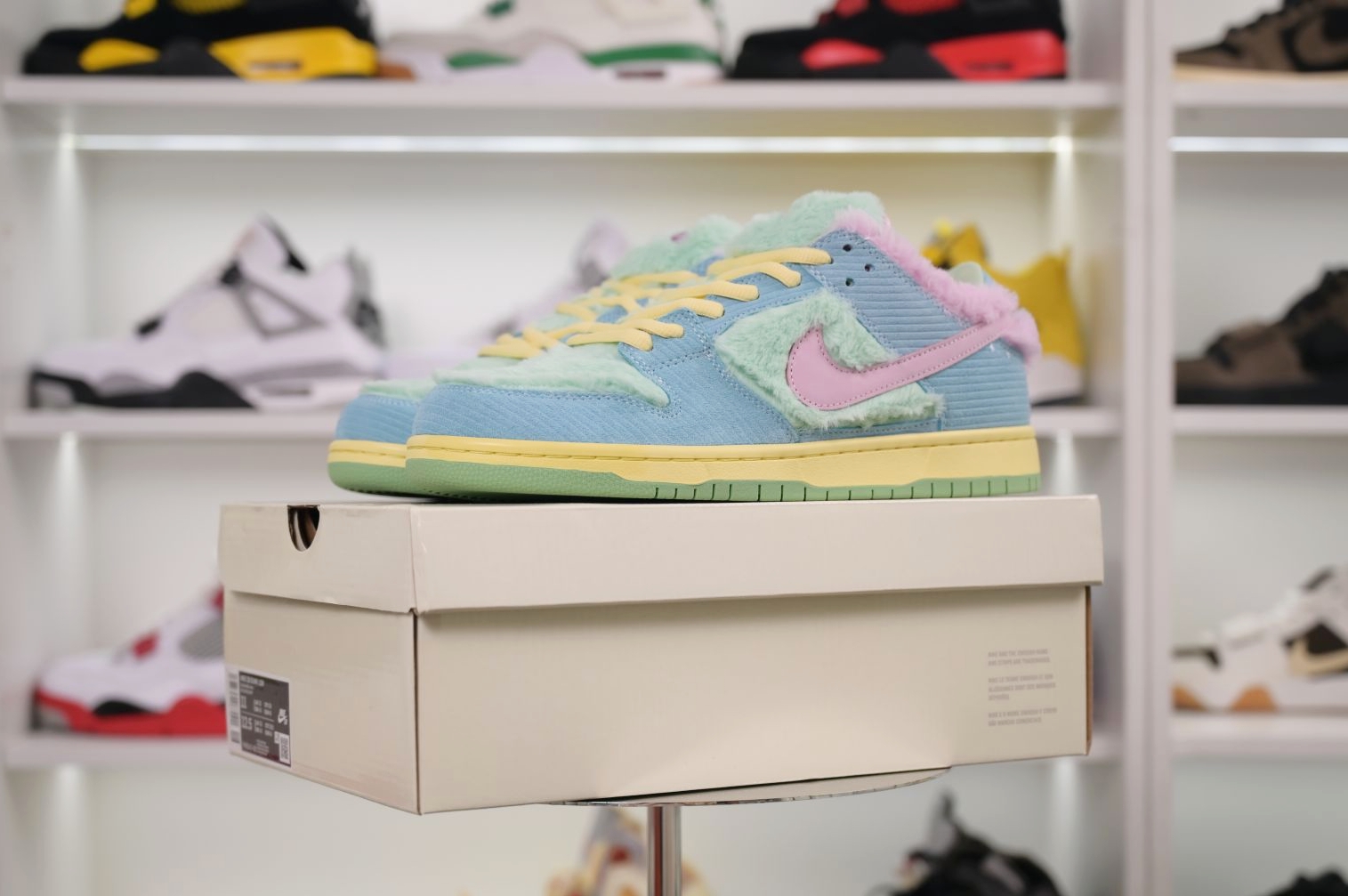 Verdy x Nike Dunk SB