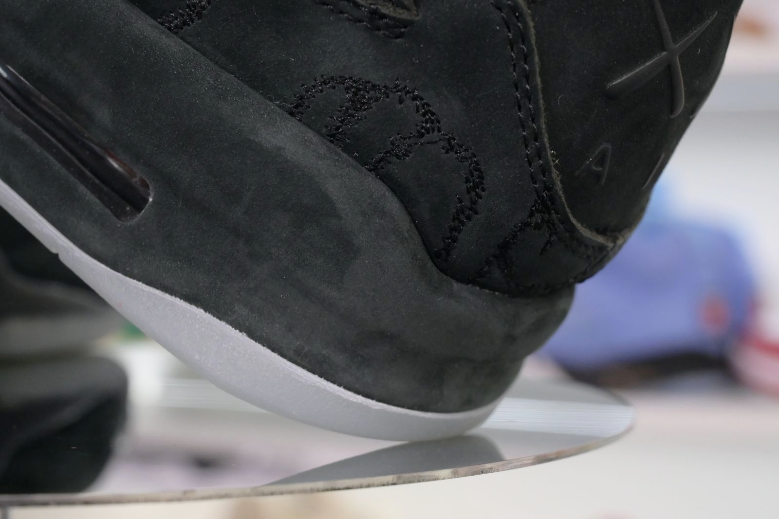 Jordan Air Jordan 4 kaws black