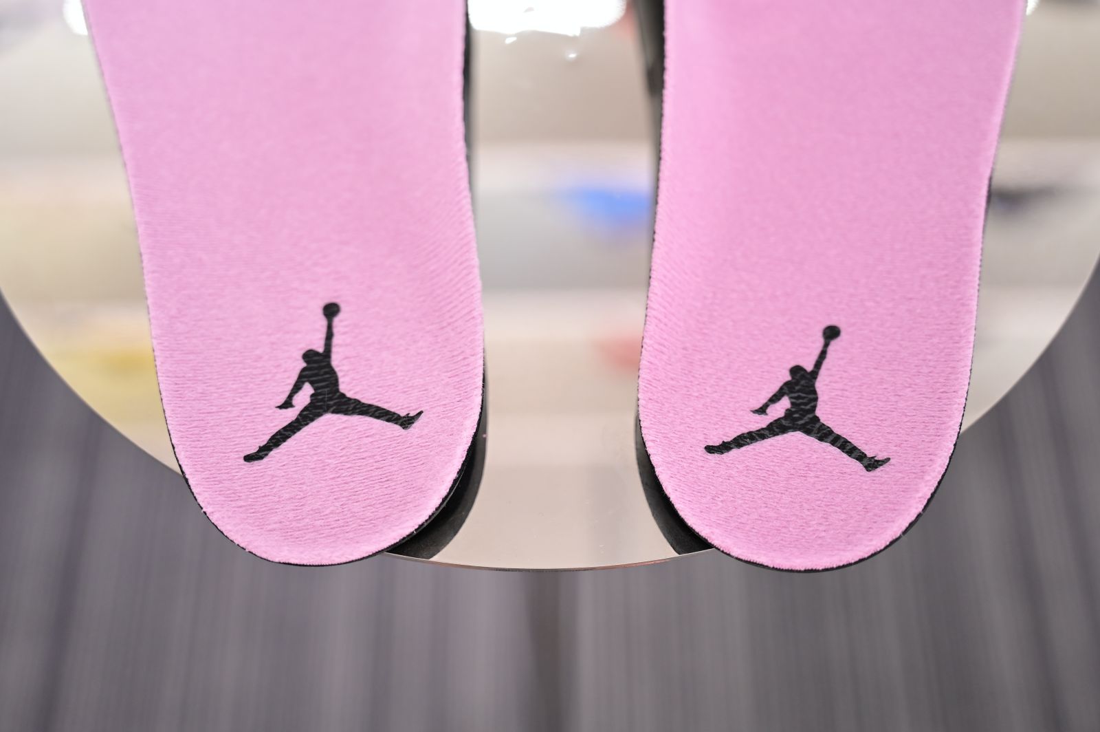 Jordan Air Jordan 4“Orchid”