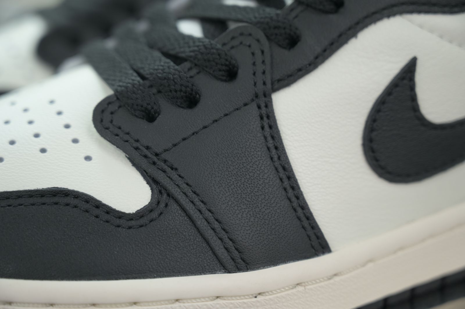 Jordan Air Jordan 1 Low OG 