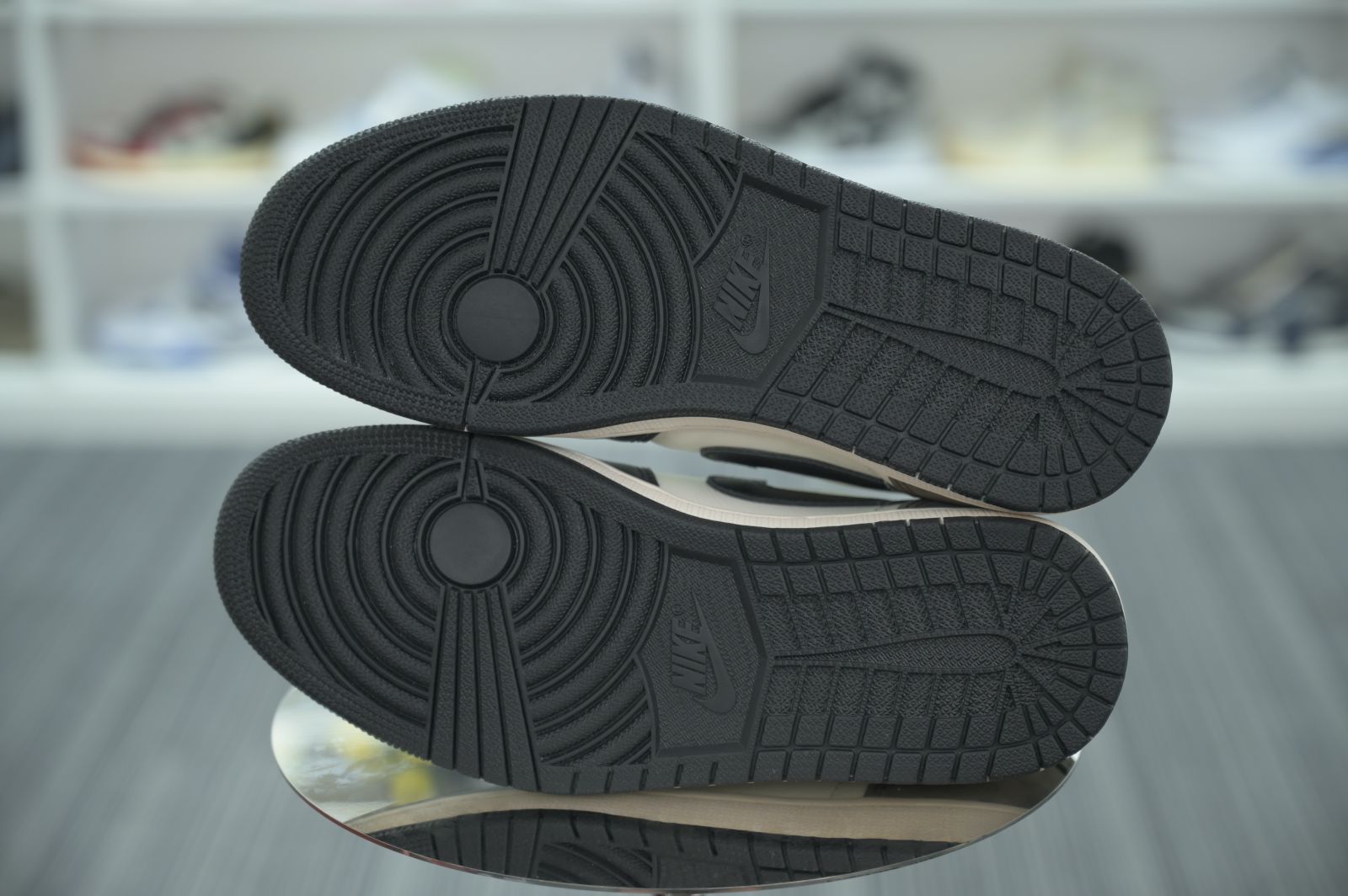 Jordan Air Jordan 1 Low OG 