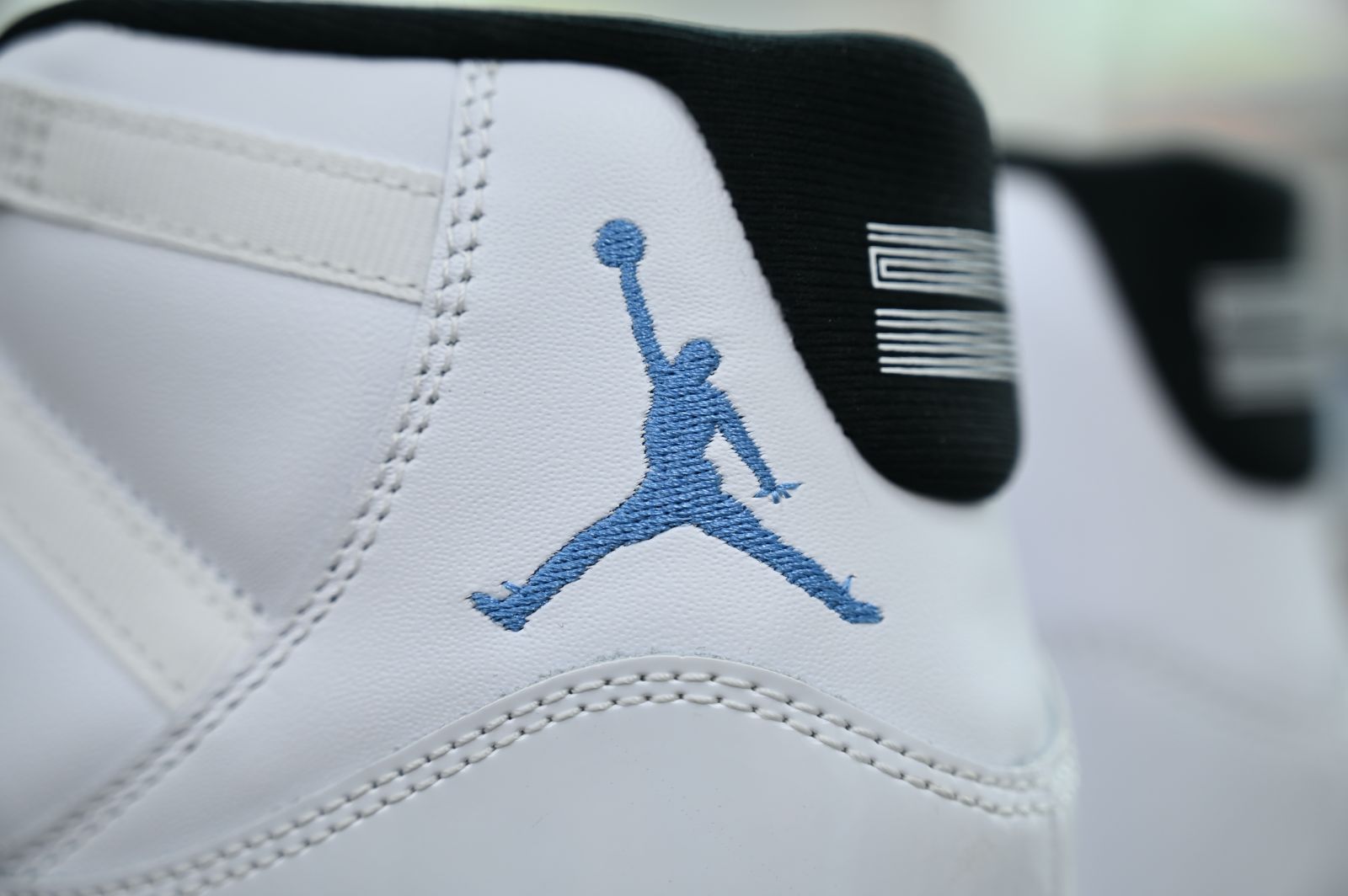 Jordan Air Jordan 11“Legend Blue” 2024