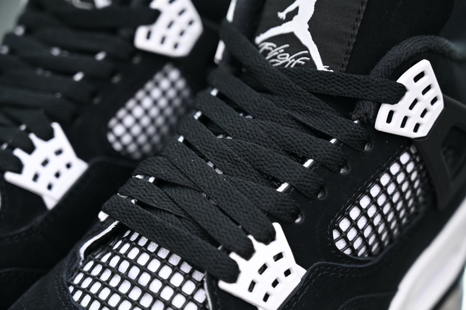 Jordan Air Jordan 4 Retro 