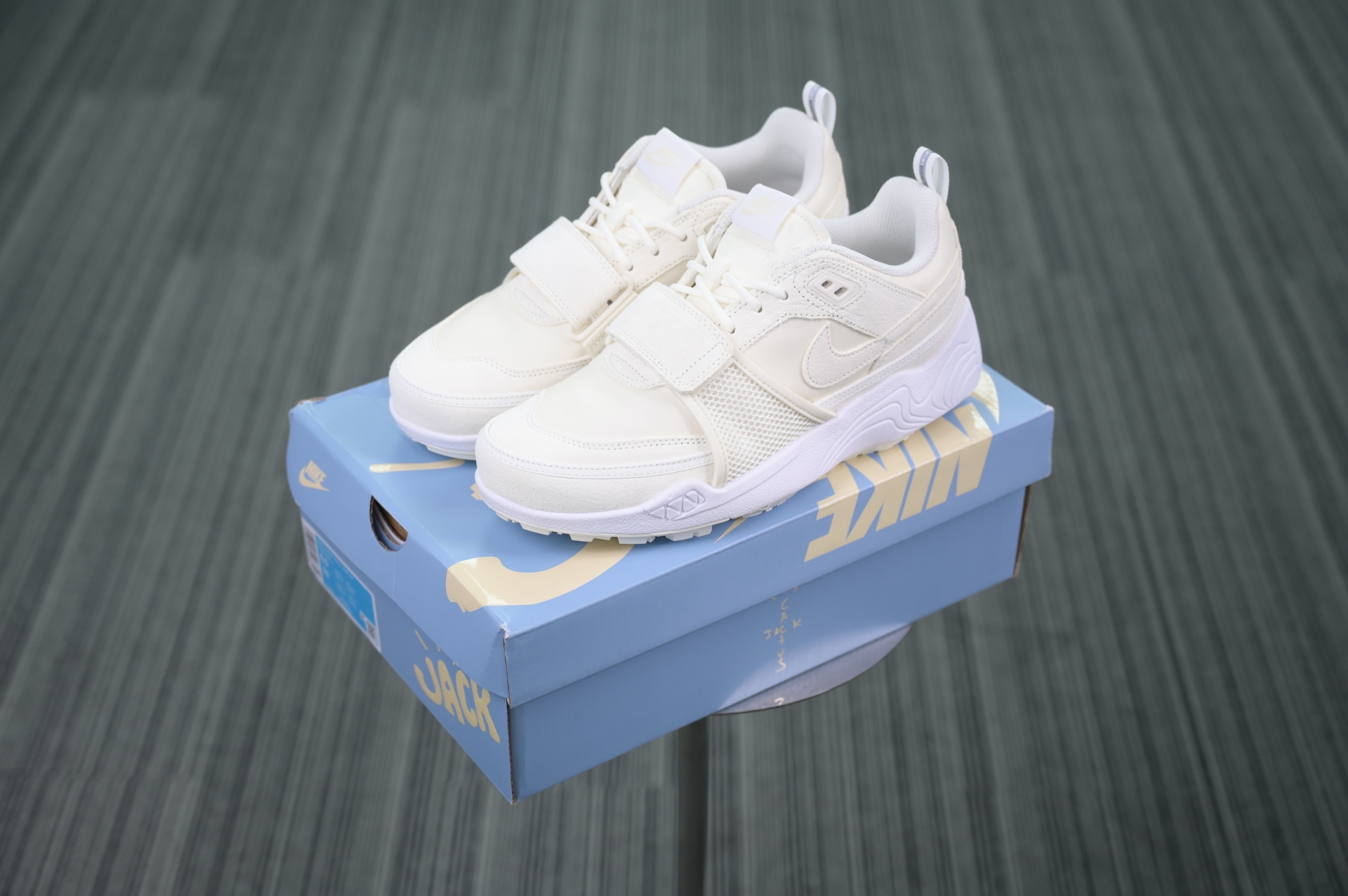 Travis Scott x Nike Shark-A-Don