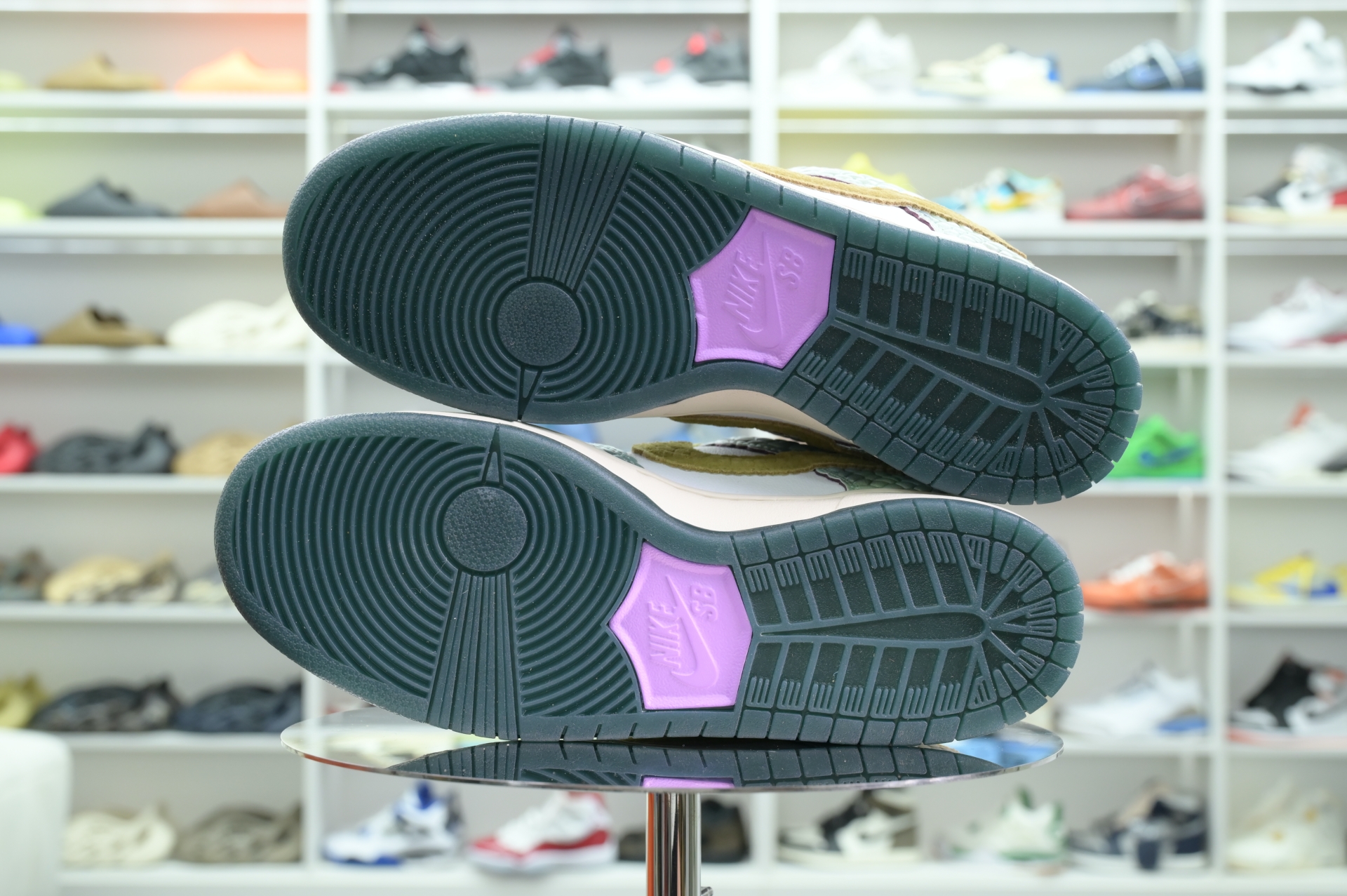 Alexis Sablone x Nike Dunk SB Low