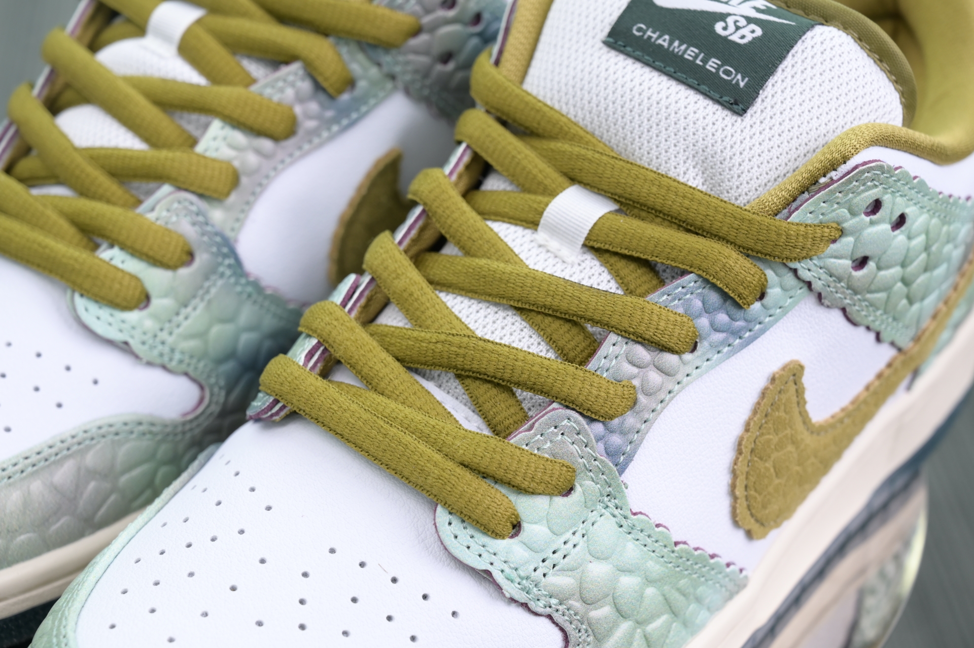 Alexis Sablone x Nike Dunk SB Low