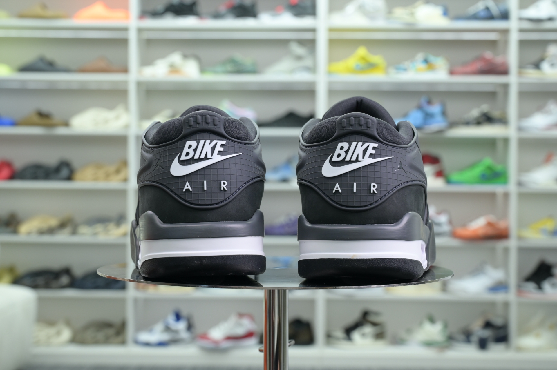 Nigel Sylvester x Jordan Air Jordan 4 RM SP “Anthracite”