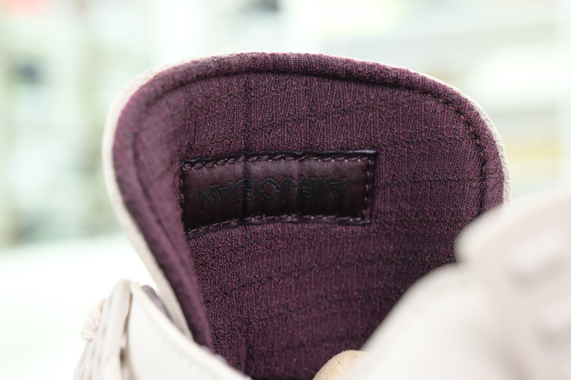 A Ma Maniére x Jordan Air Jordan 4“While You Were Sleeping”