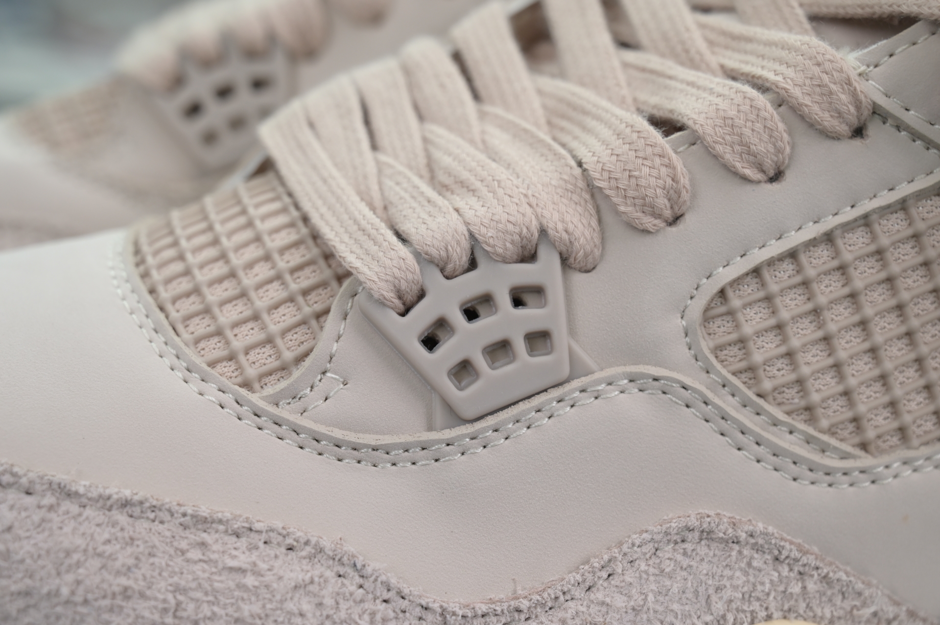 A Ma Maniére x Jordan Air Jordan 4“While You Were Sleeping”