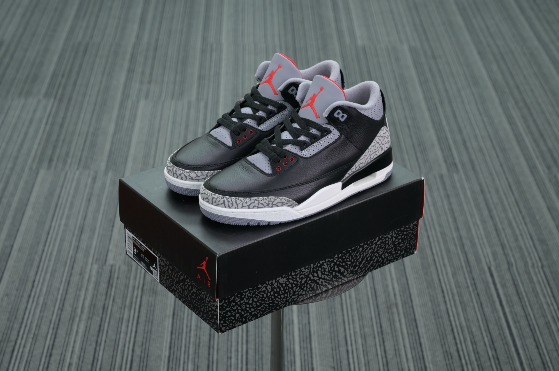 Air Jordan 3“Black Cement Reimagined”