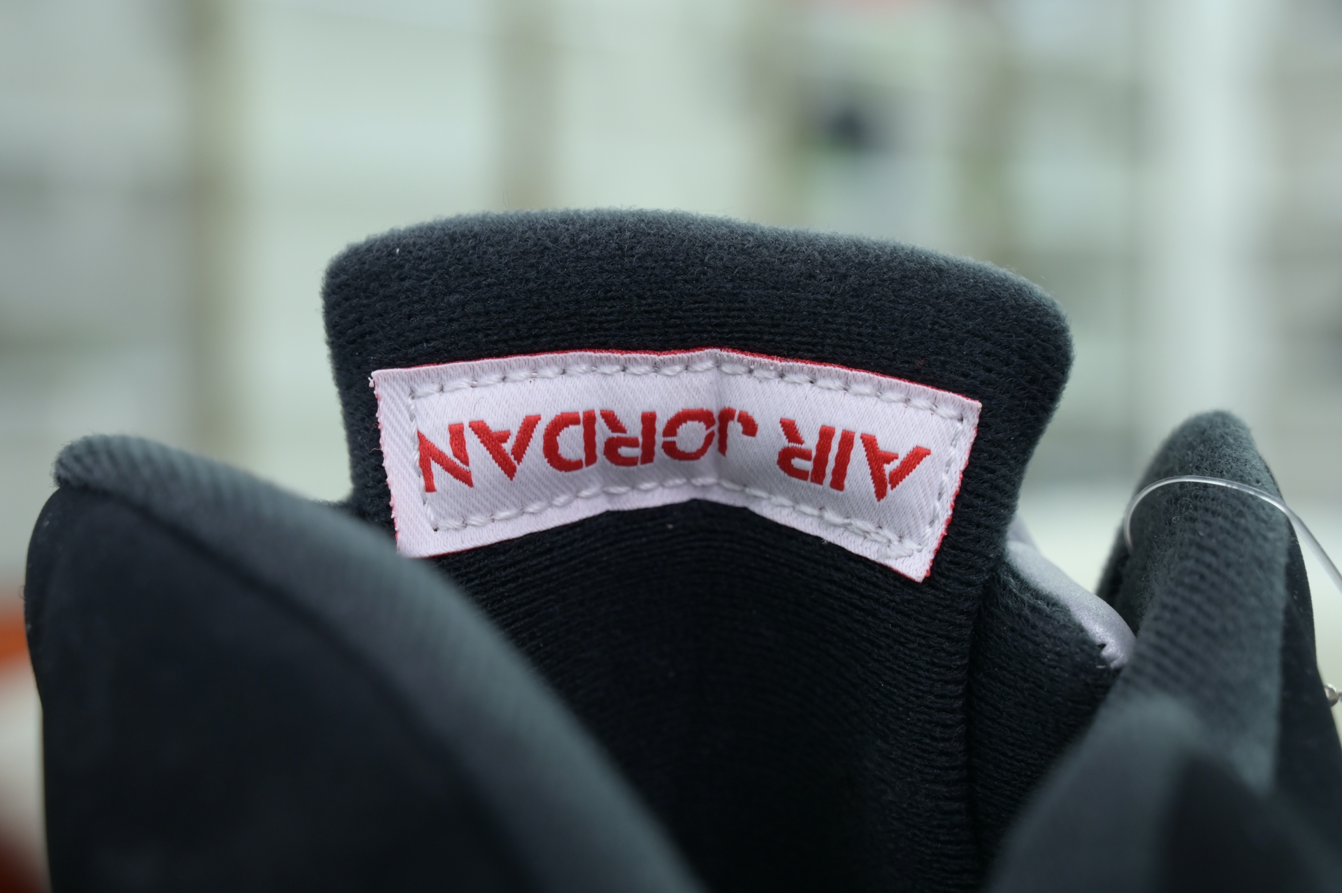 Jordan Air Jordan 5“BLACK METALLIC REIMAGINED”