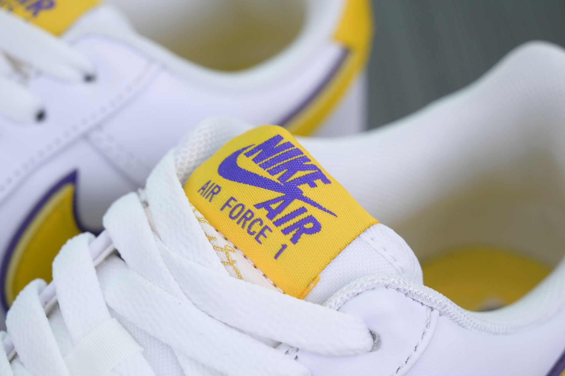 Kobe Bryant x Nike Air Force 1