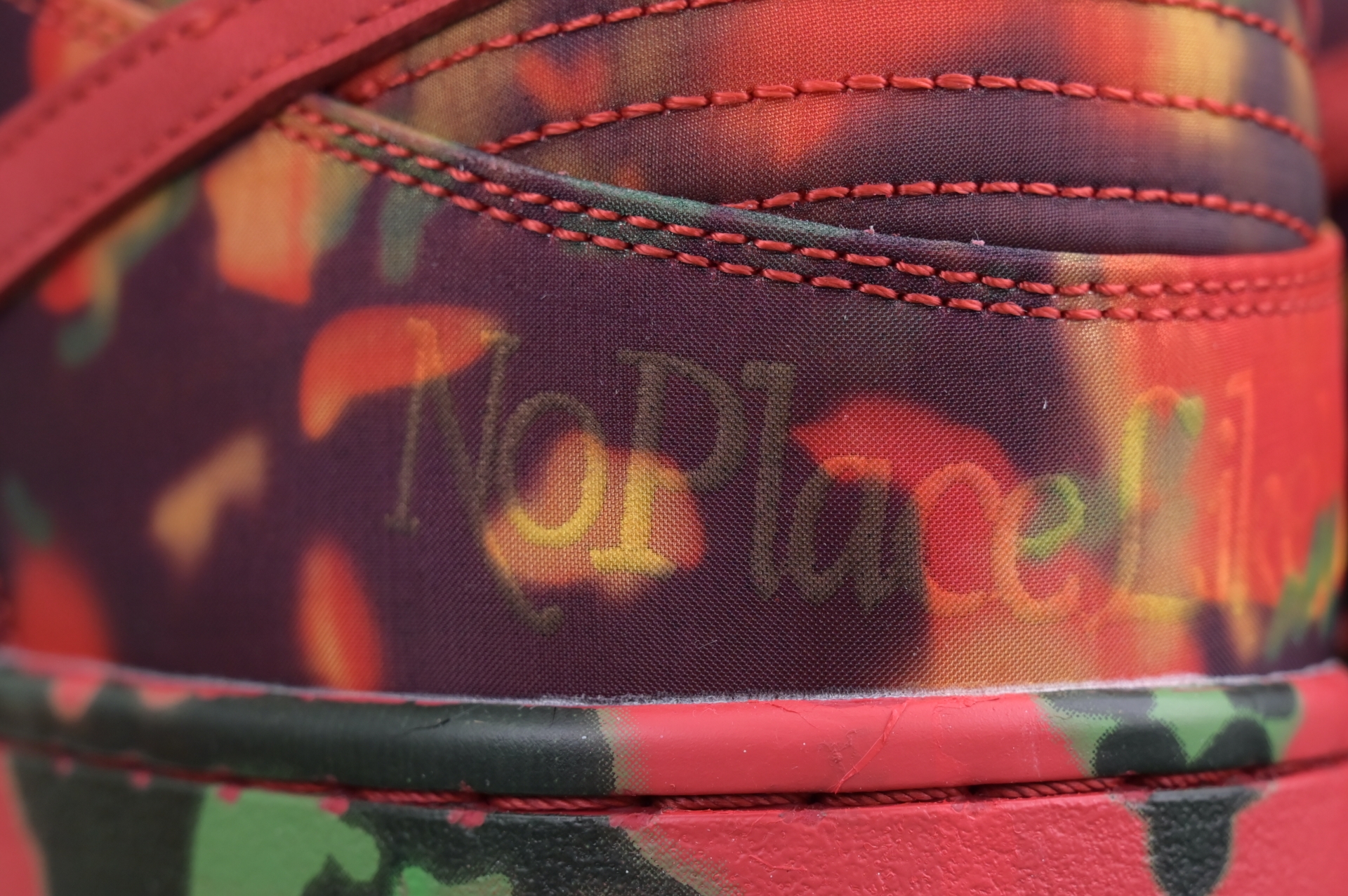 The Wizard of Oz x Nike SBDunk Low“Ruby Slipper”