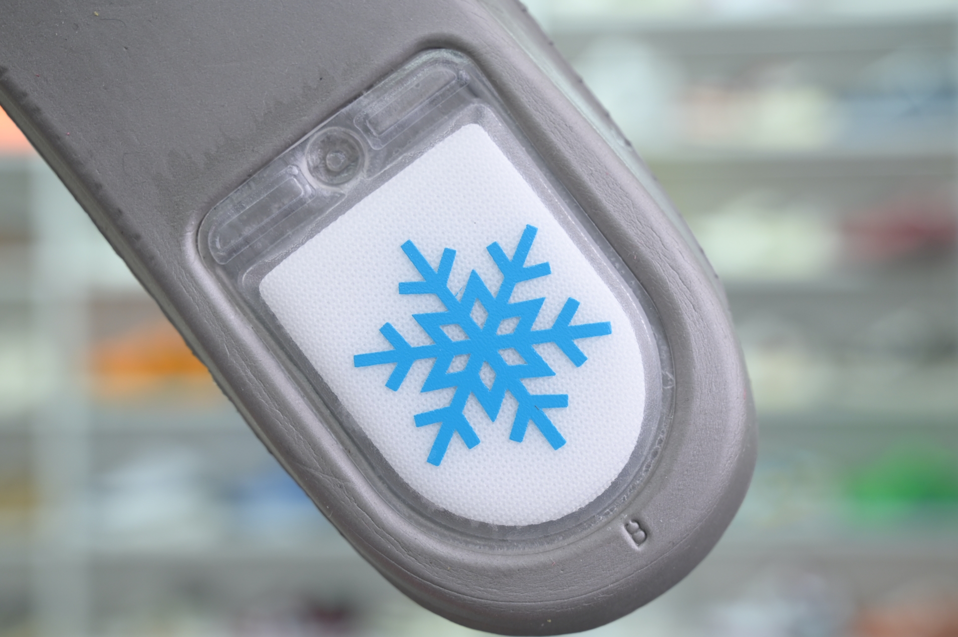 The Wizard of Oz x Nike SBDunk Low“Ruby Slipper”