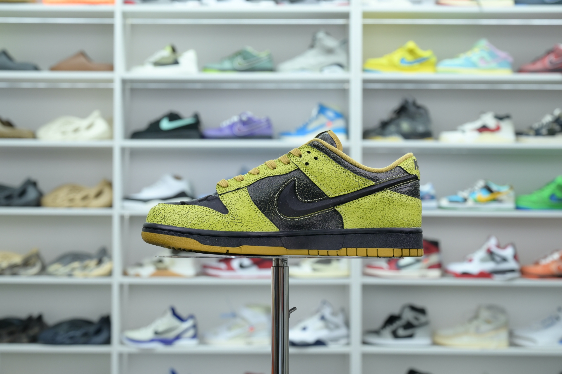 Nike Dunk Low“Halloween”