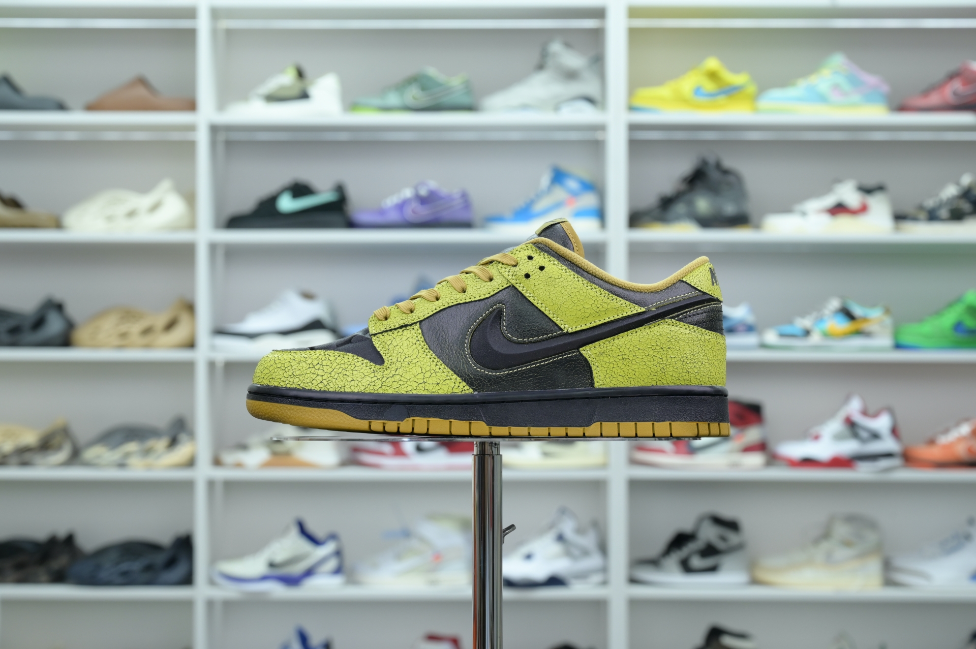 Nike Dunk Low“Halloween”