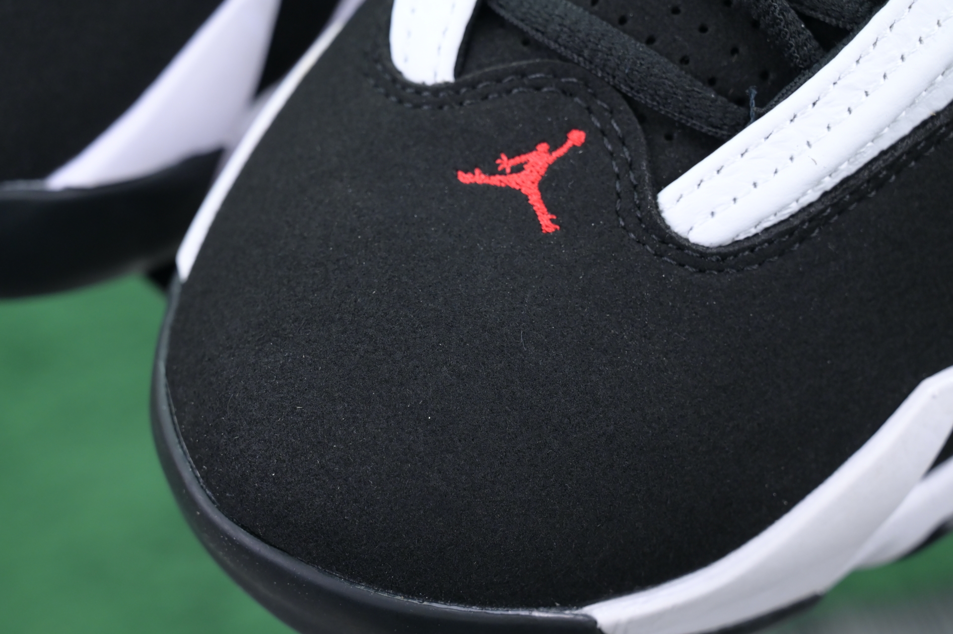 Jordan Air Jordan14“Black Toe”2024