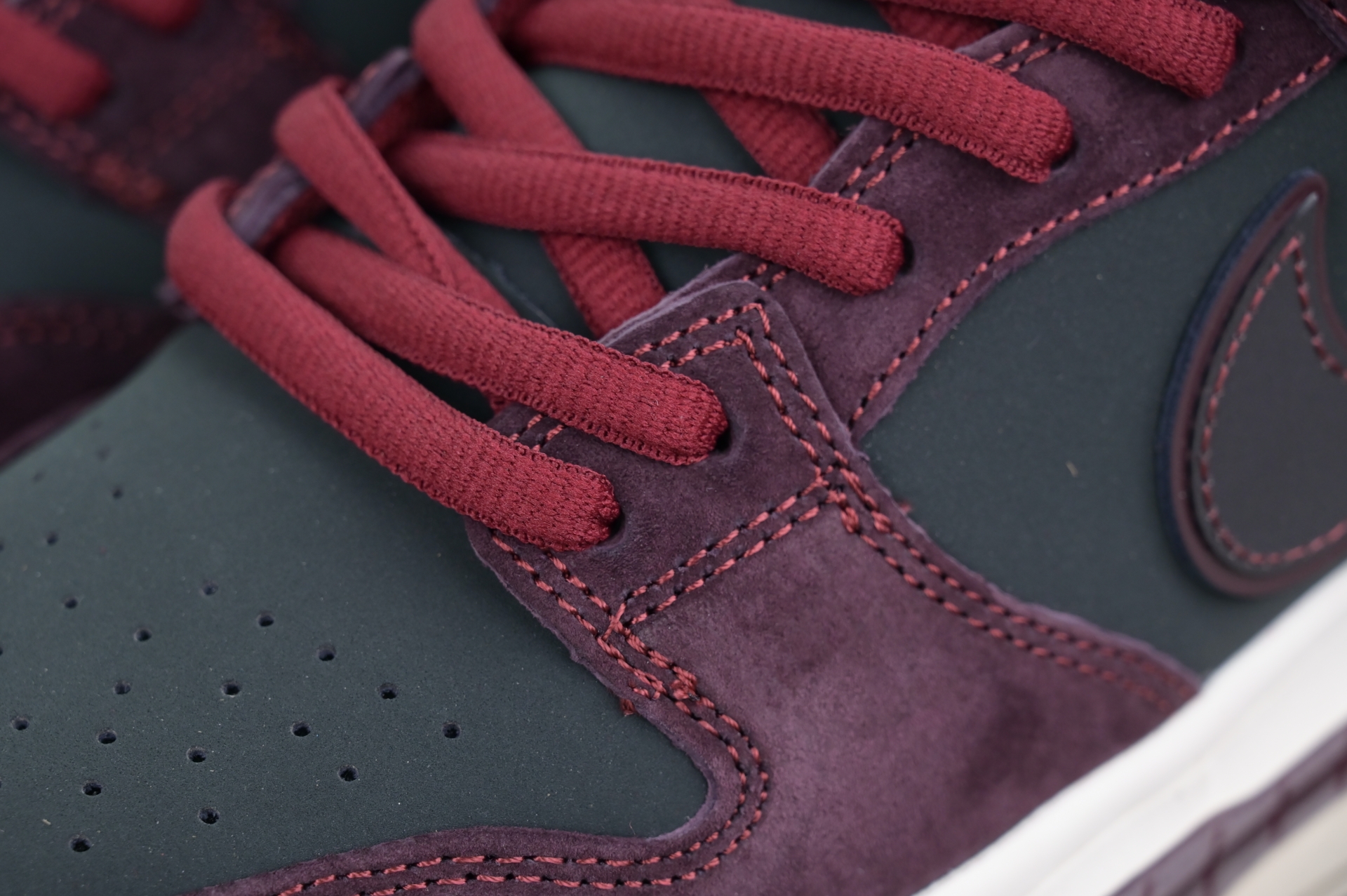 RIOT Skateshop x Nike SB Dunk Low