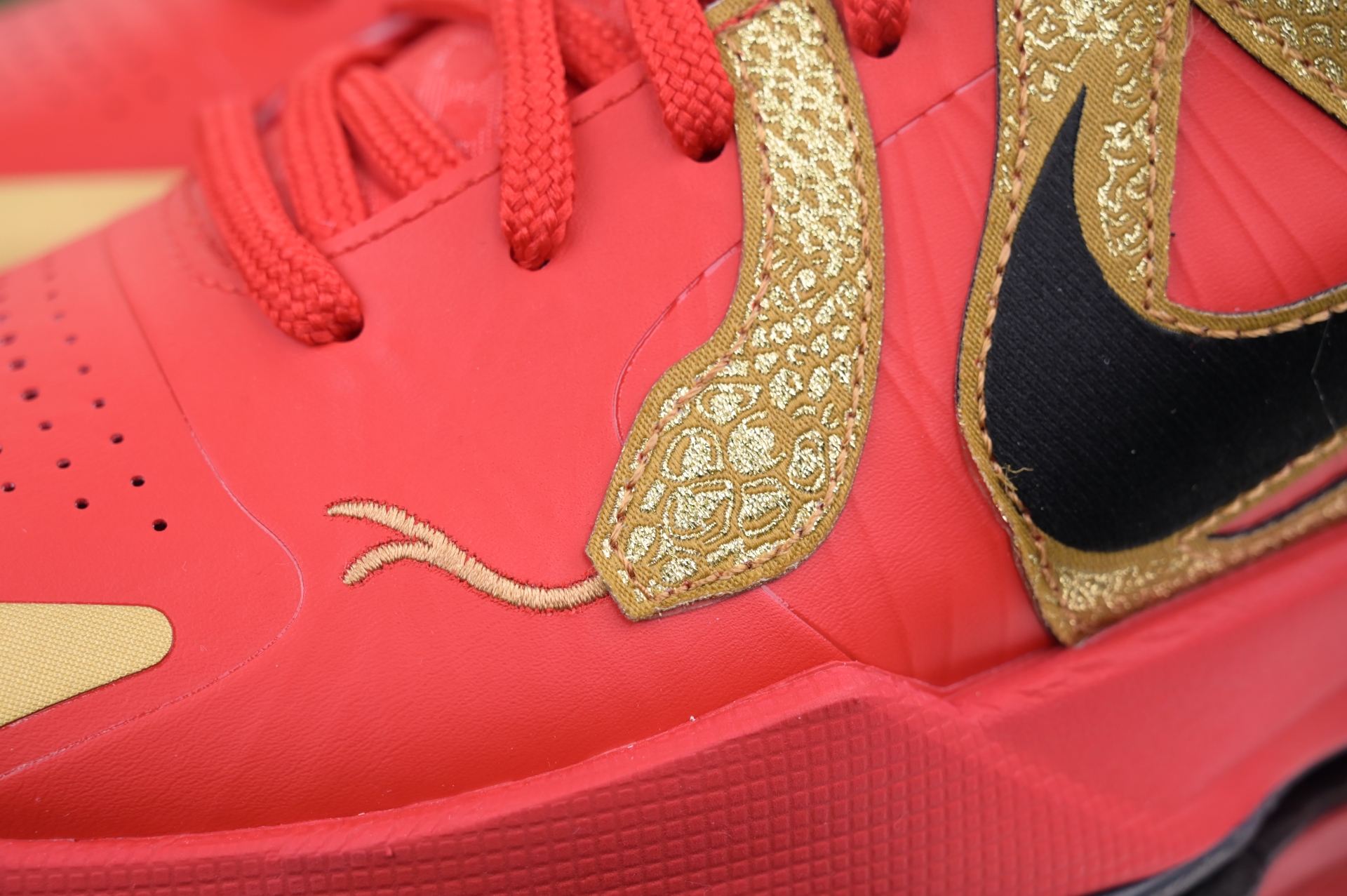 Nike Kobe 5 Protro“Year of the Mamba”