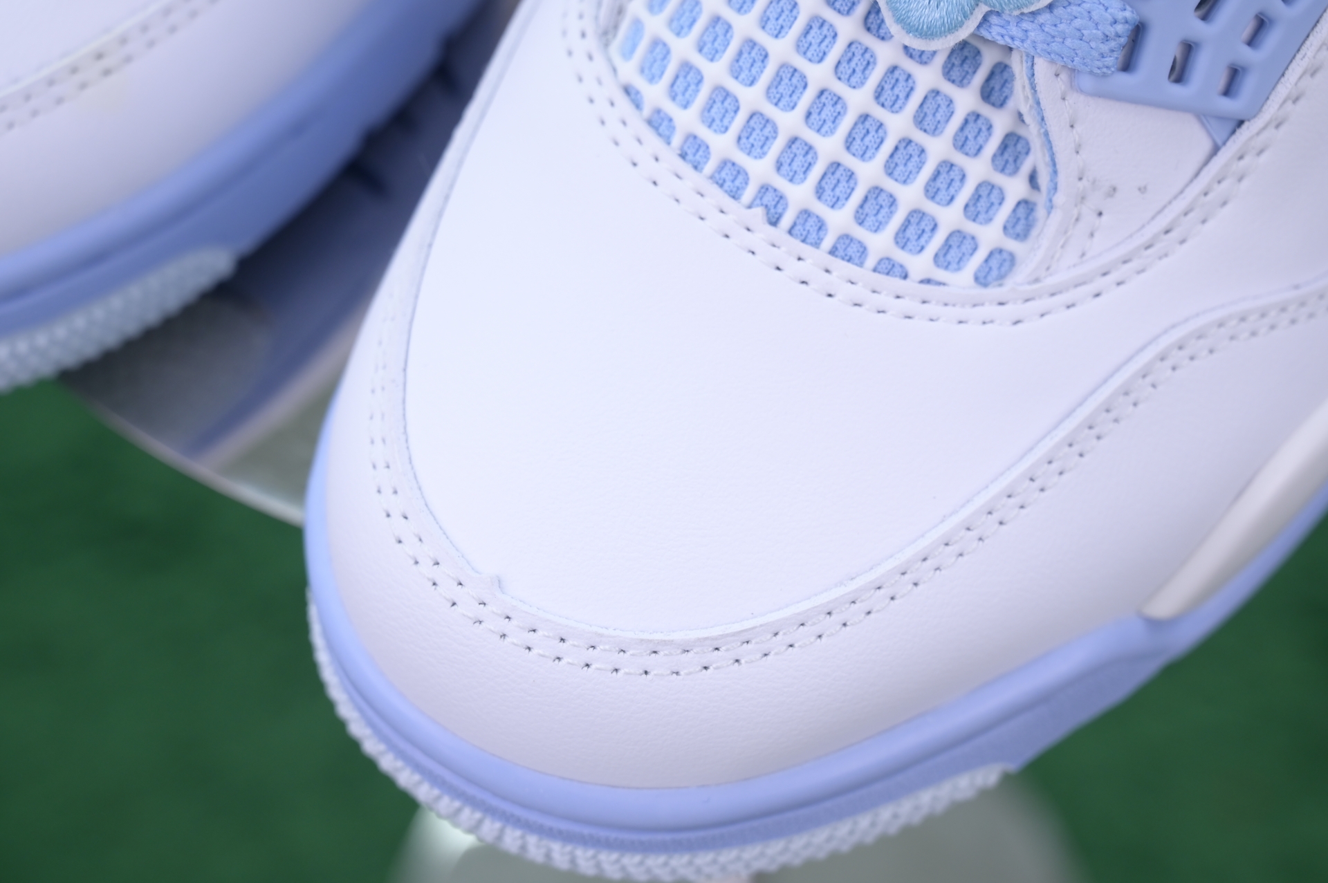 Jordan Air Jordan 4“ALUMINUM”