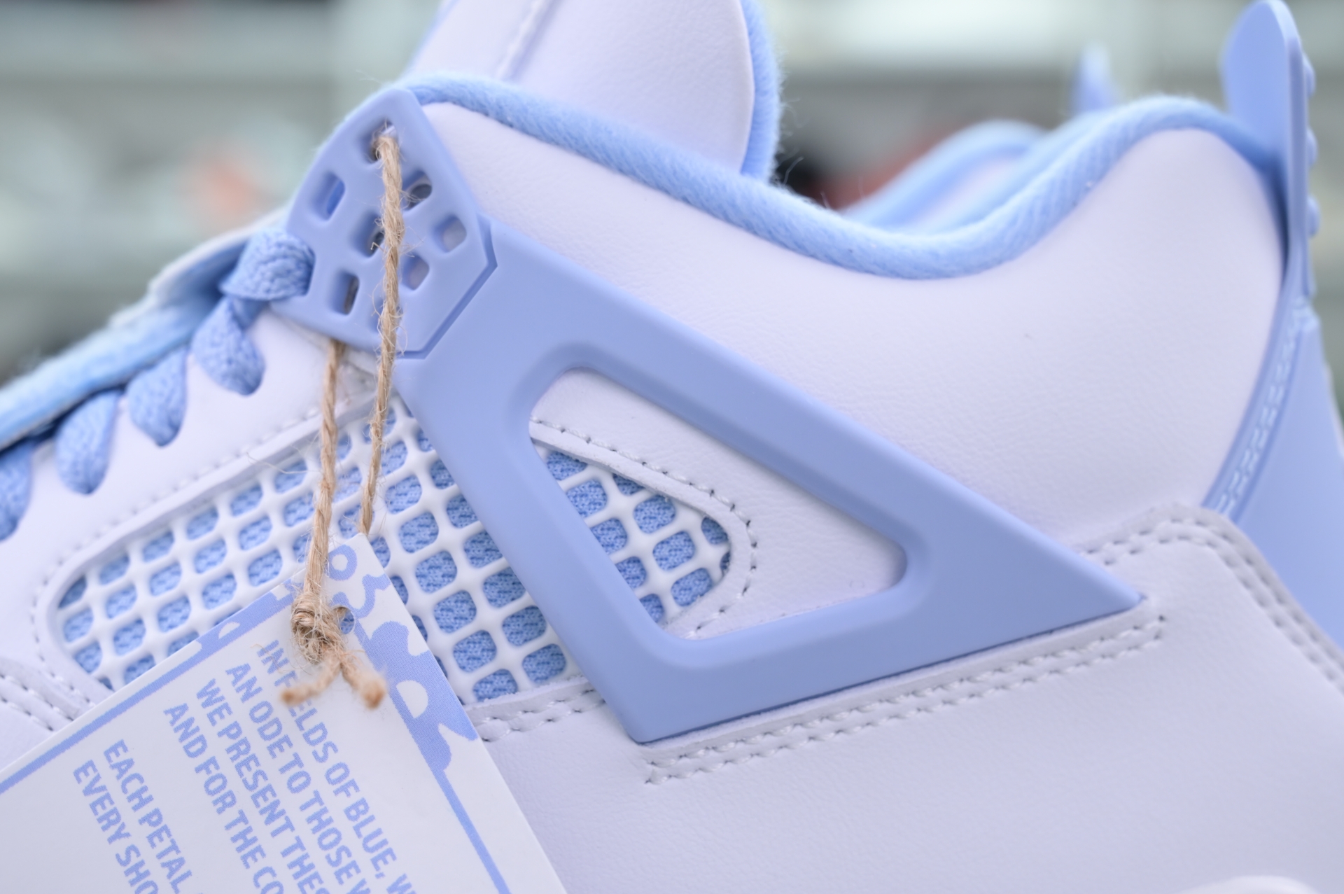 Jordan Air Jordan 4“ALUMINUM”