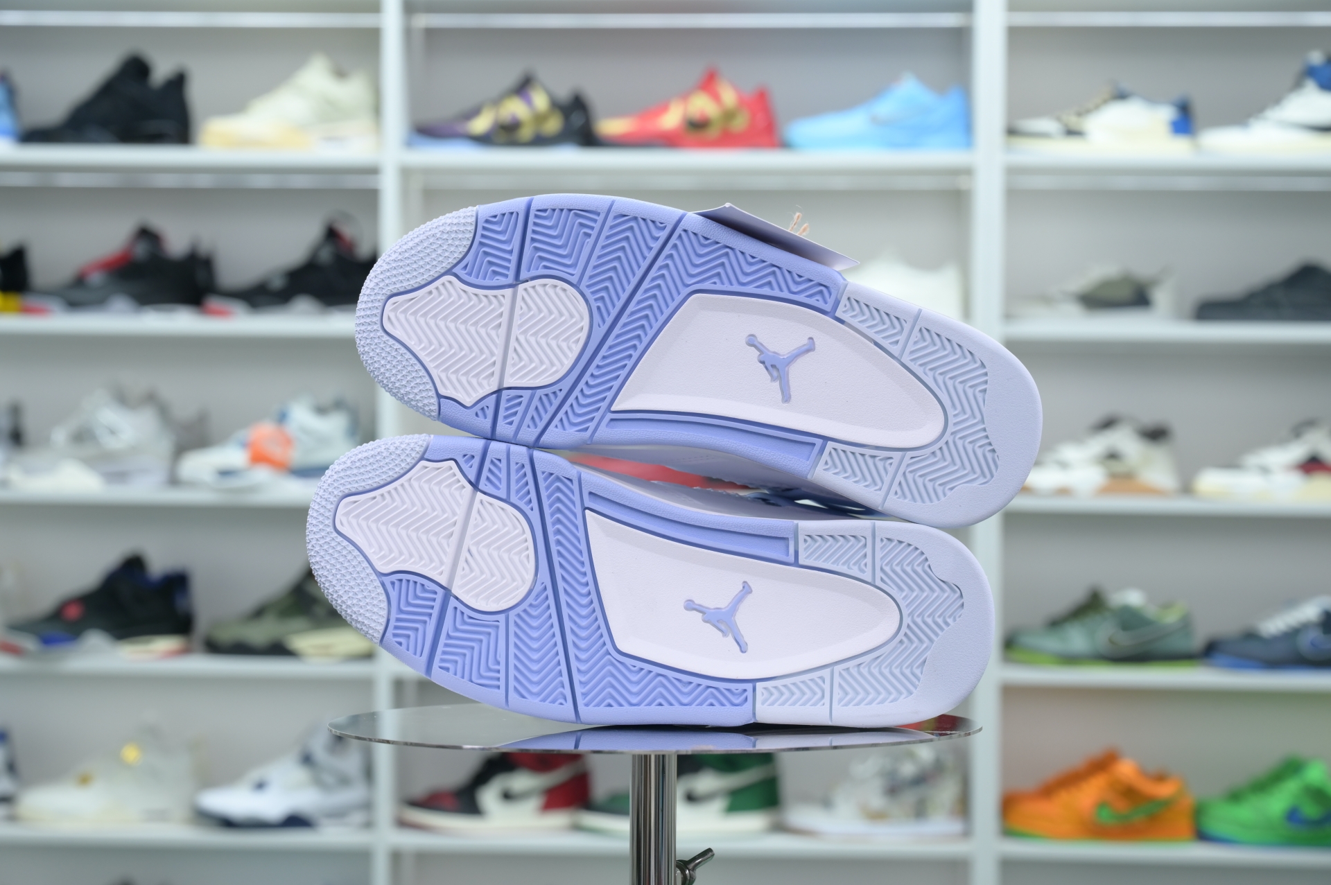 Jordan Air Jordan 4“ALUMINUM”