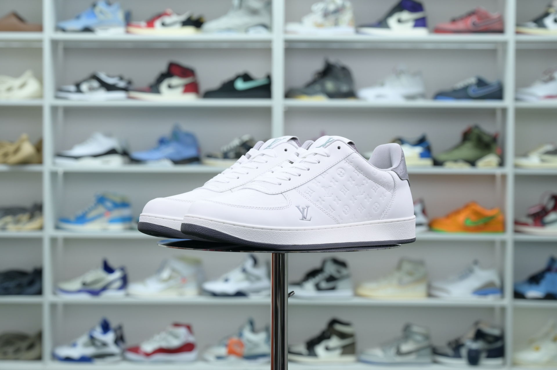 Louis Vuitton  LV  Rivoli