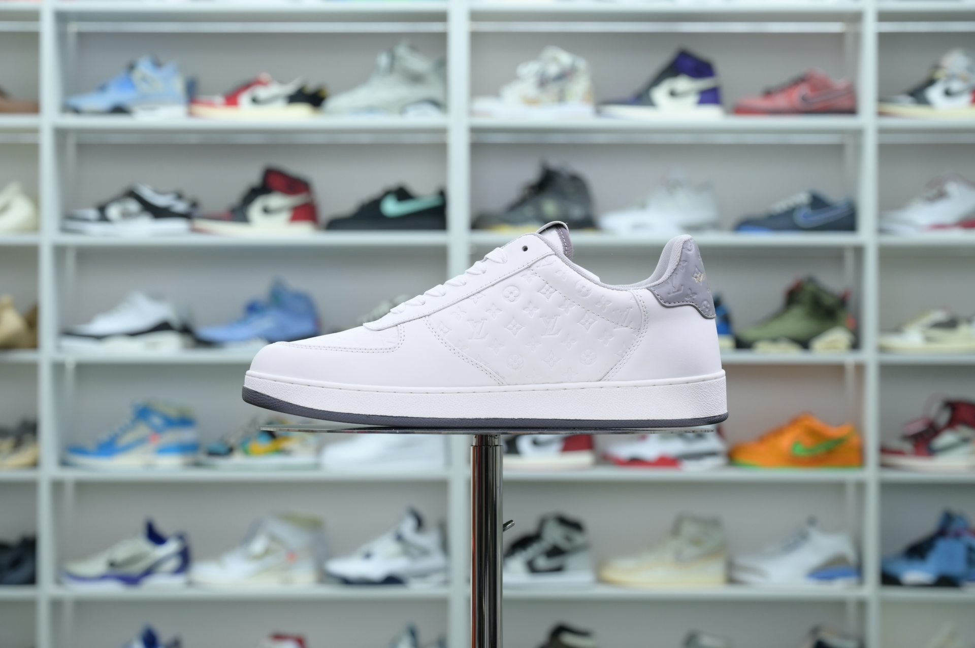 Louis Vuitton  LV  Rivoli