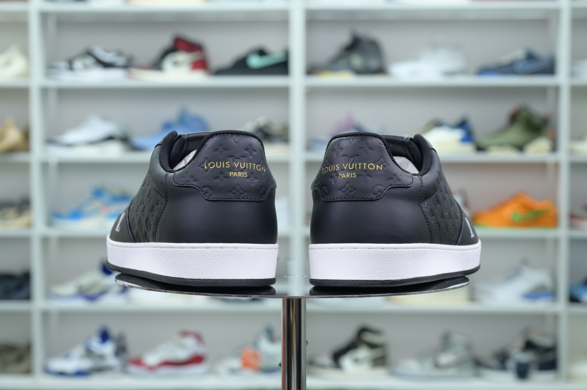 Louis Vuitton  LV  Rivoli