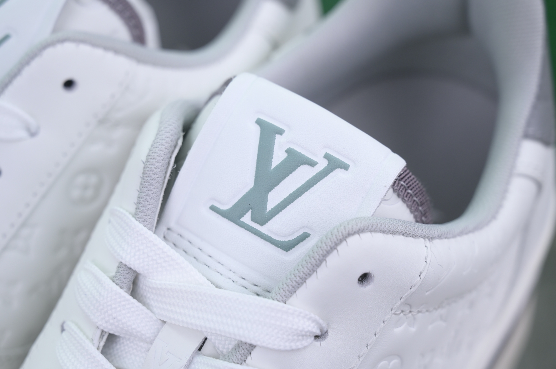 Louis Vuitton  LV  Rivoli