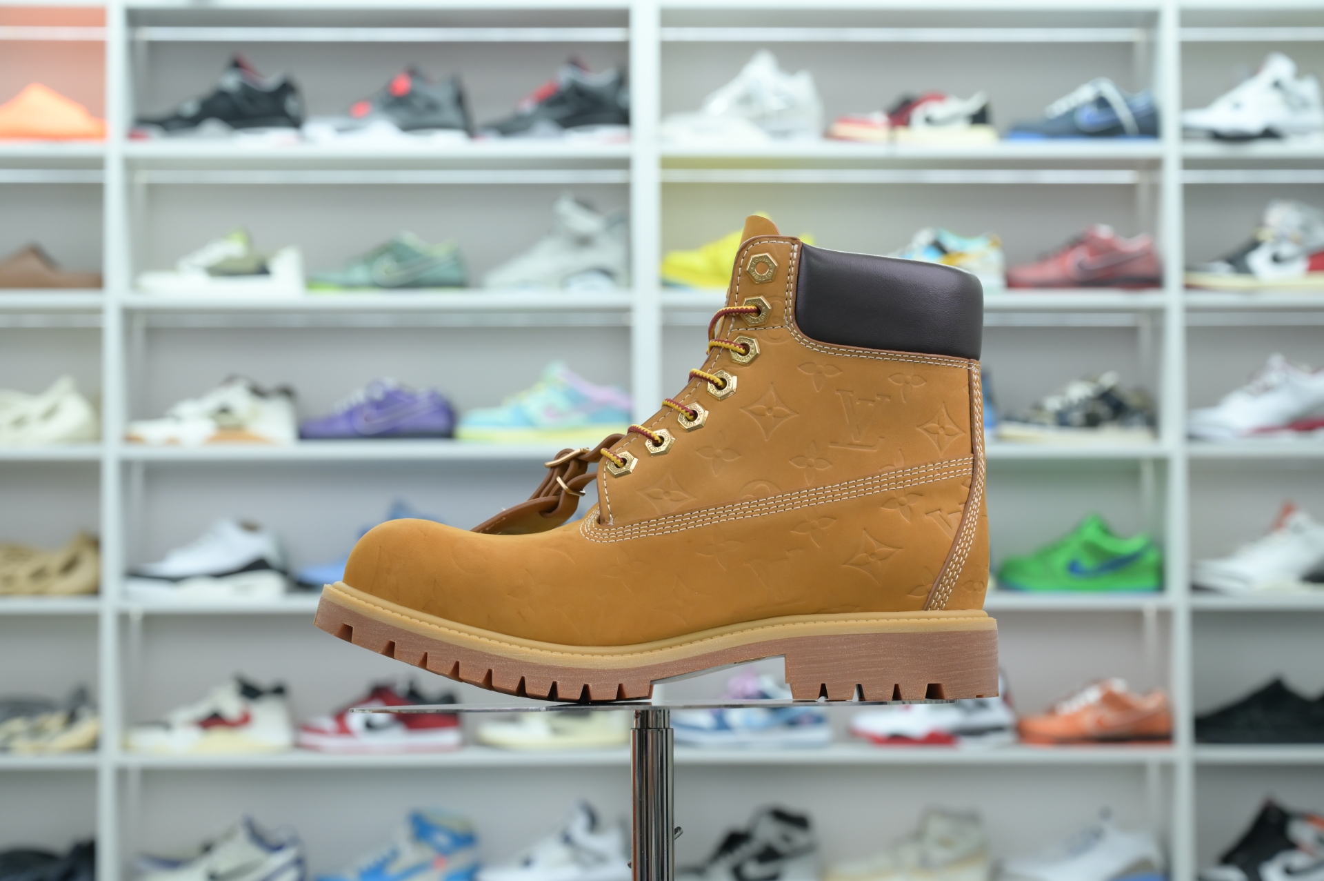 Timberland x Louis Vuitton  LV