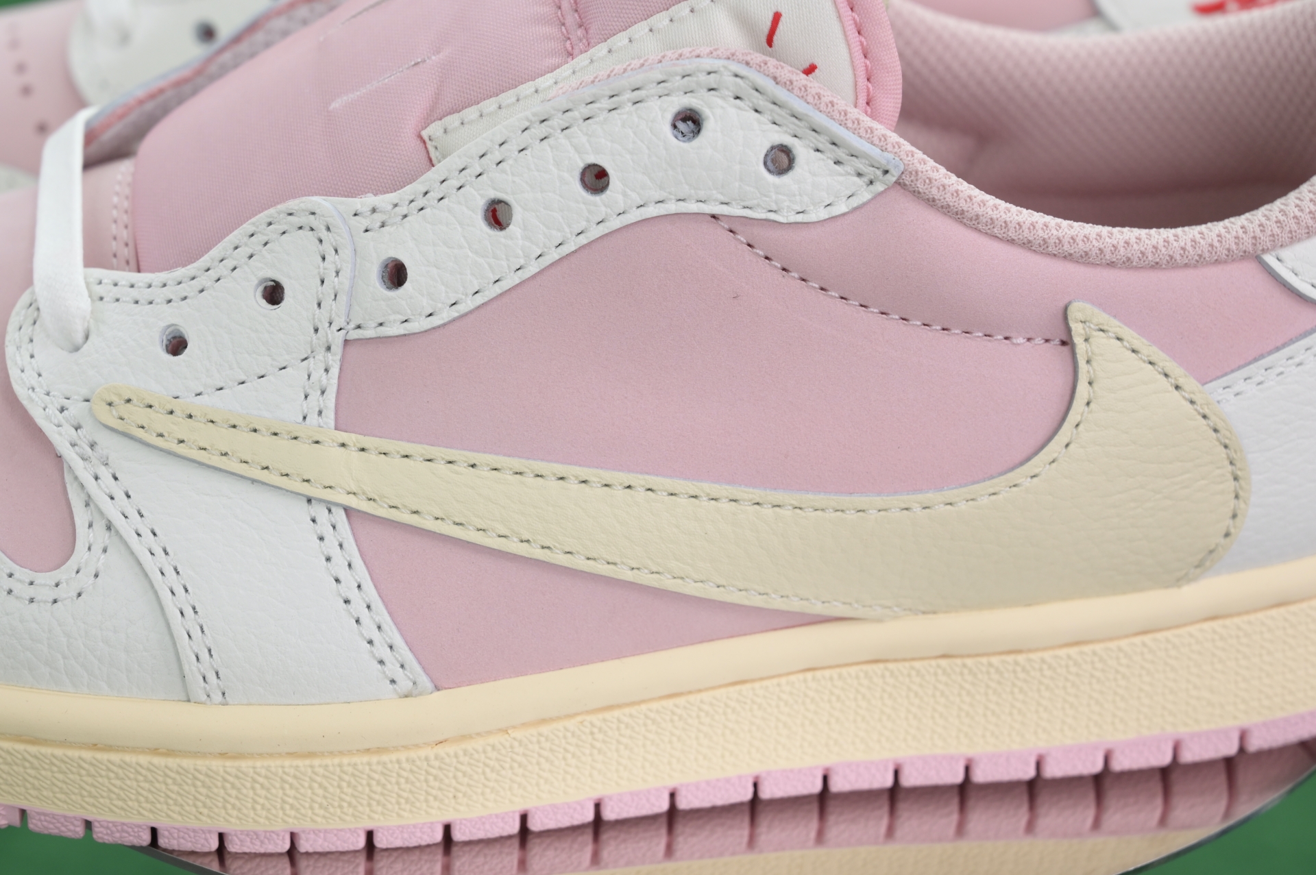 Travis Scott x Jordan Air Jordan 1 Low