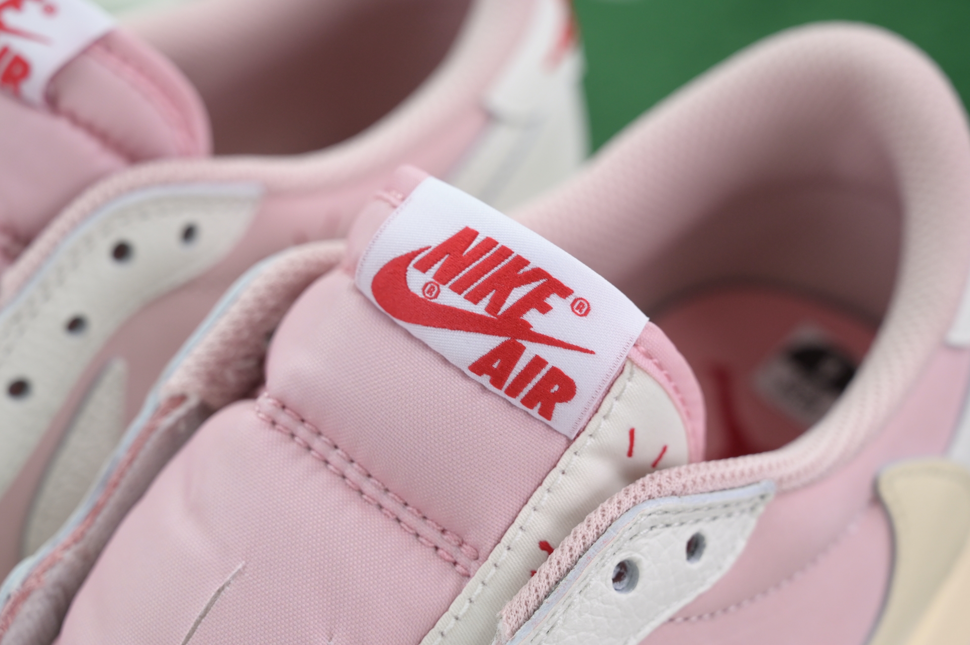 Travis Scott x Jordan Air Jordan 1 Low