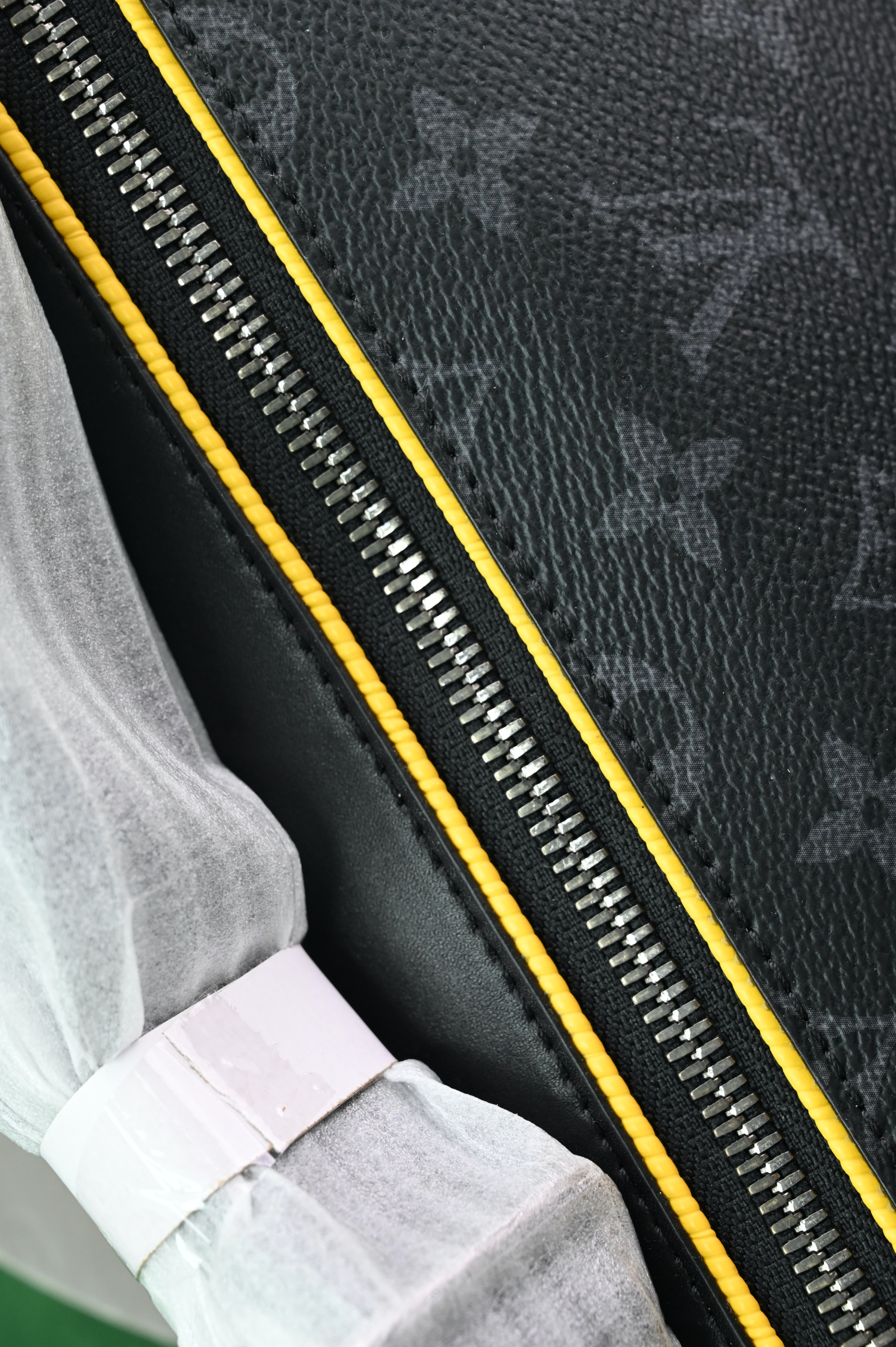 Louis Vuitton  LV  Discovery