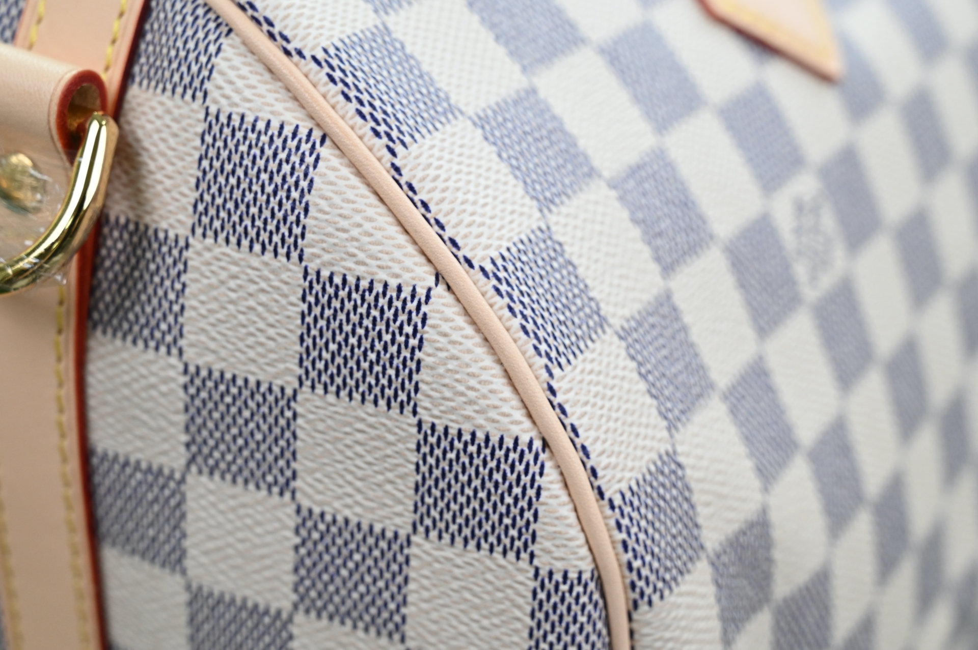 Louis Vuitton  LV  SpeedyBandoulière30