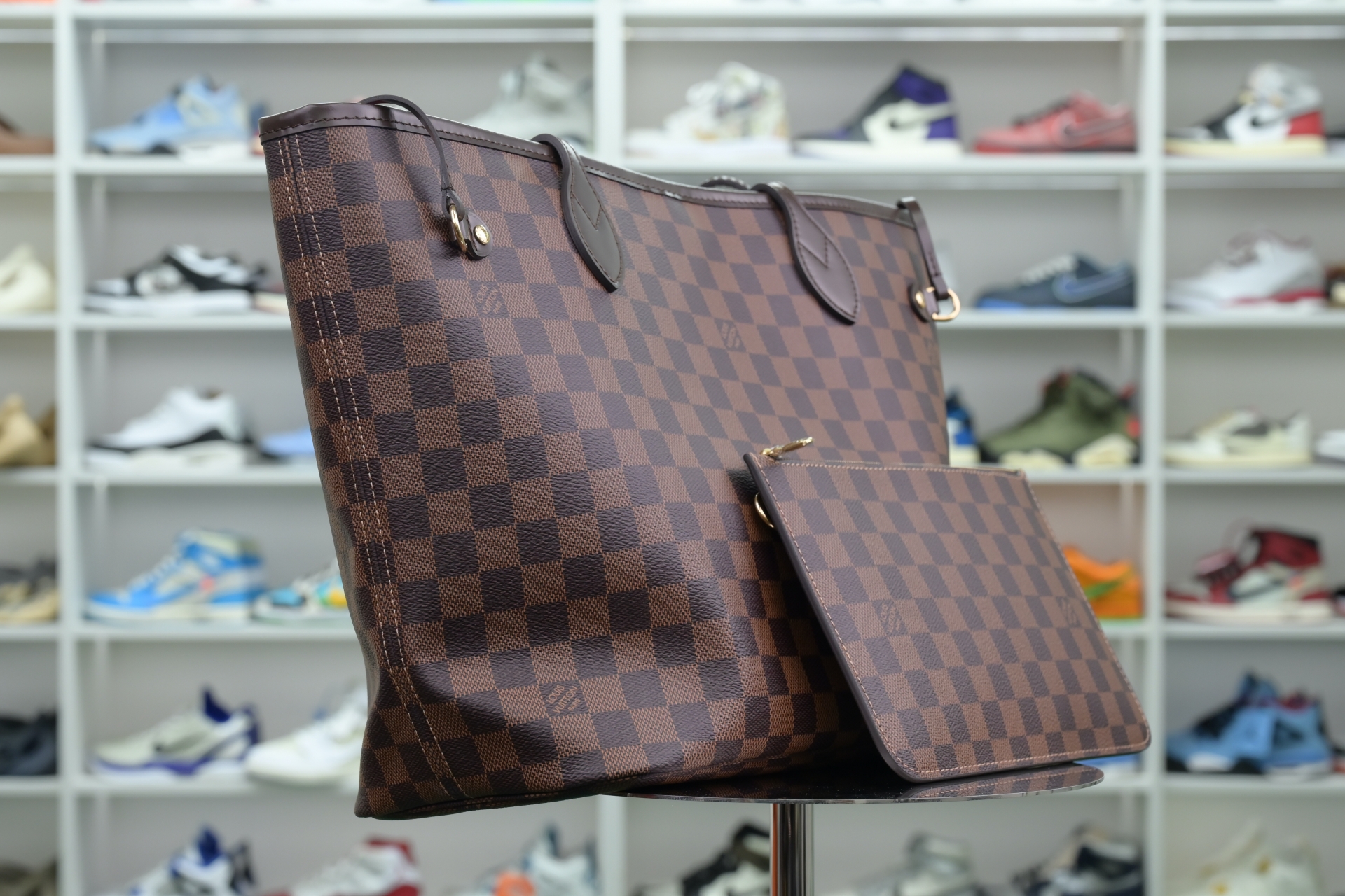 Louis Vuitton  LV