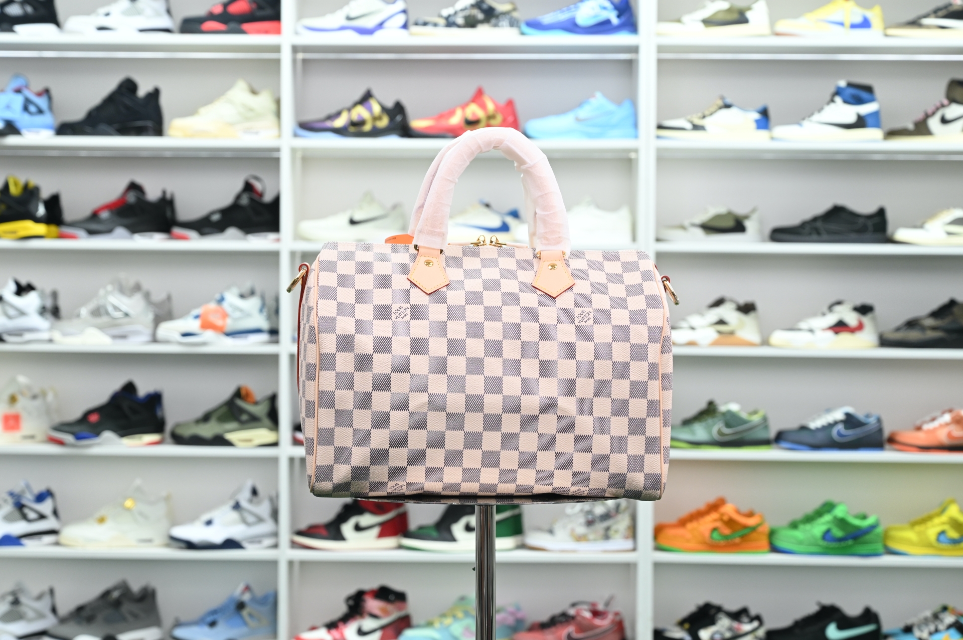 Louis Vuitton  LV  SpeedyBandoulière30