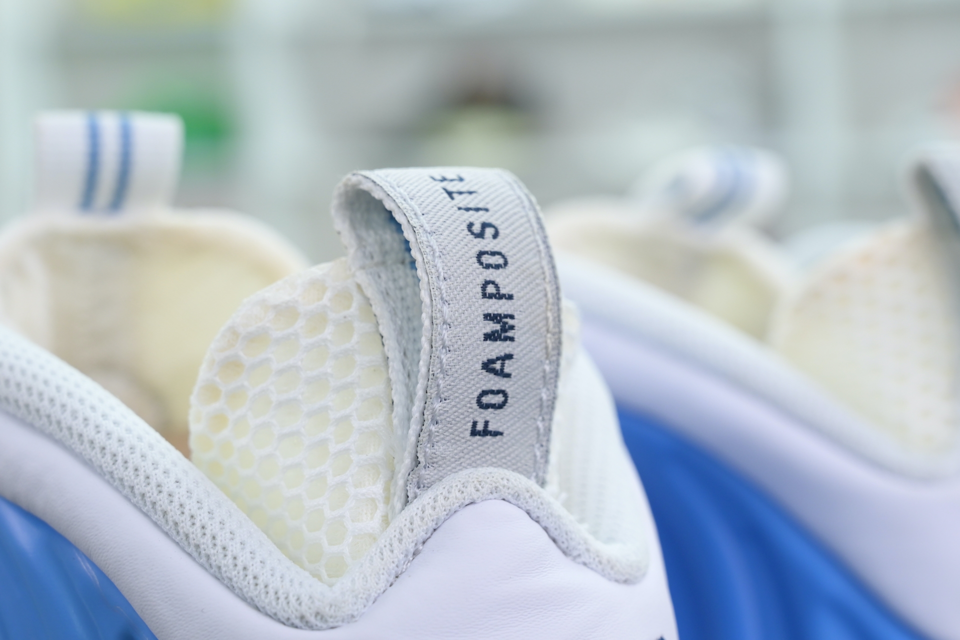 Nike Foamposite Pro University Blue