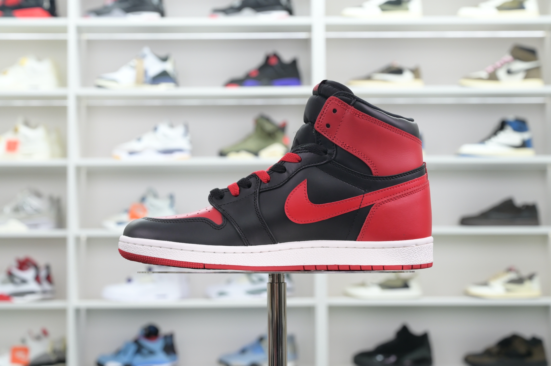 Jordan Air Jordan 1 High 85 Bred 2025