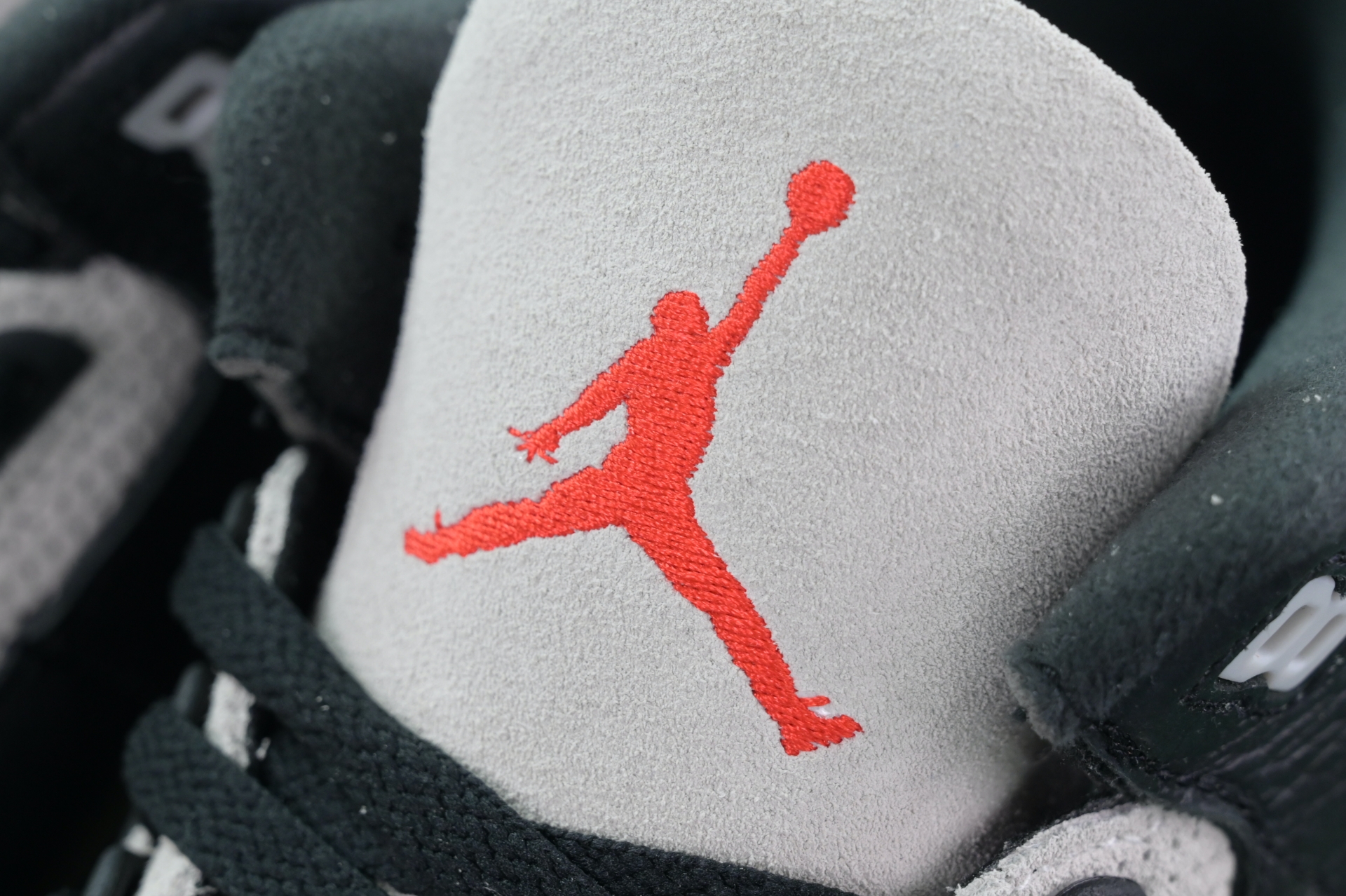 Jordan Air Jordan 3 Retro 