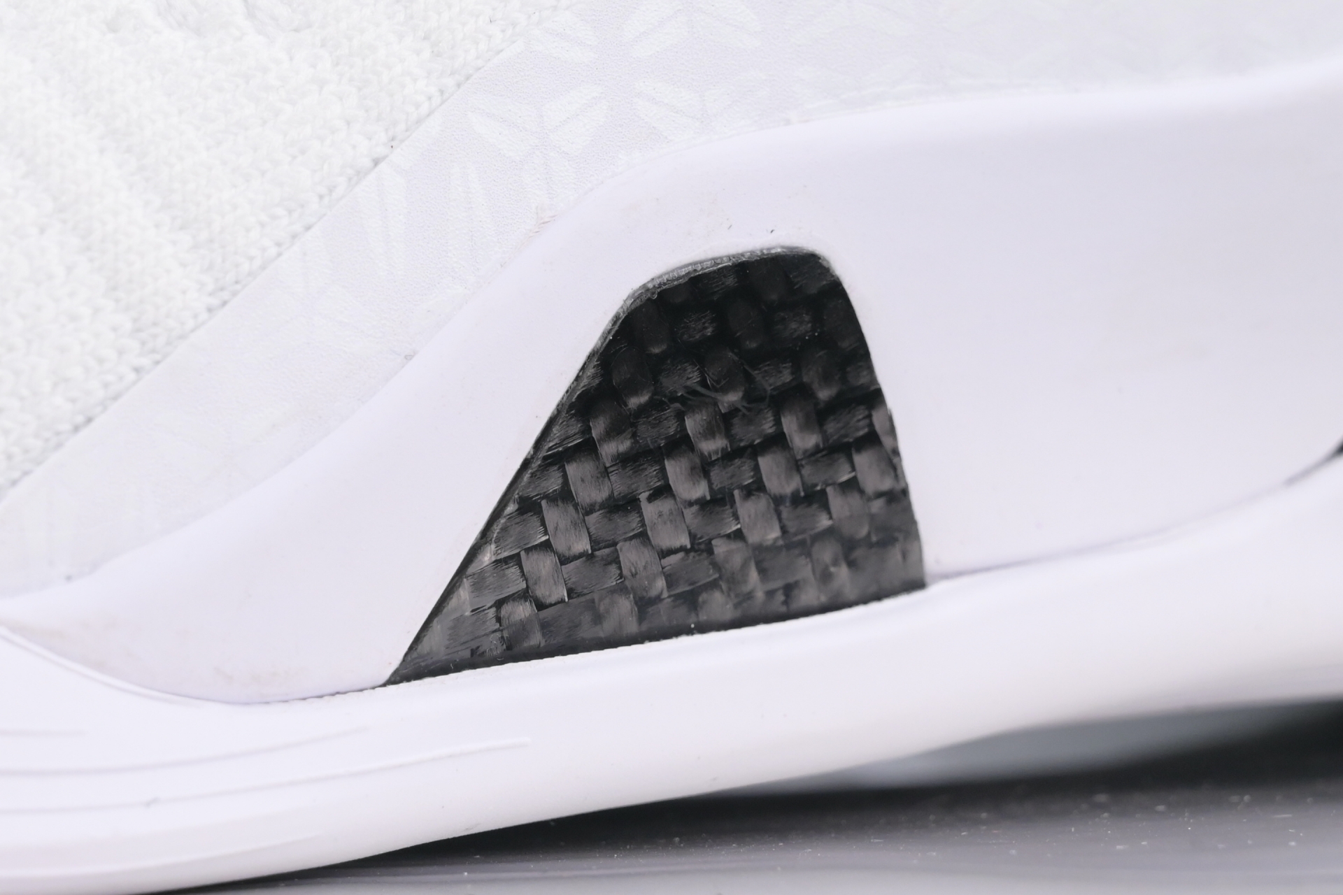 Nike Kobe 9 Elite High Protro 