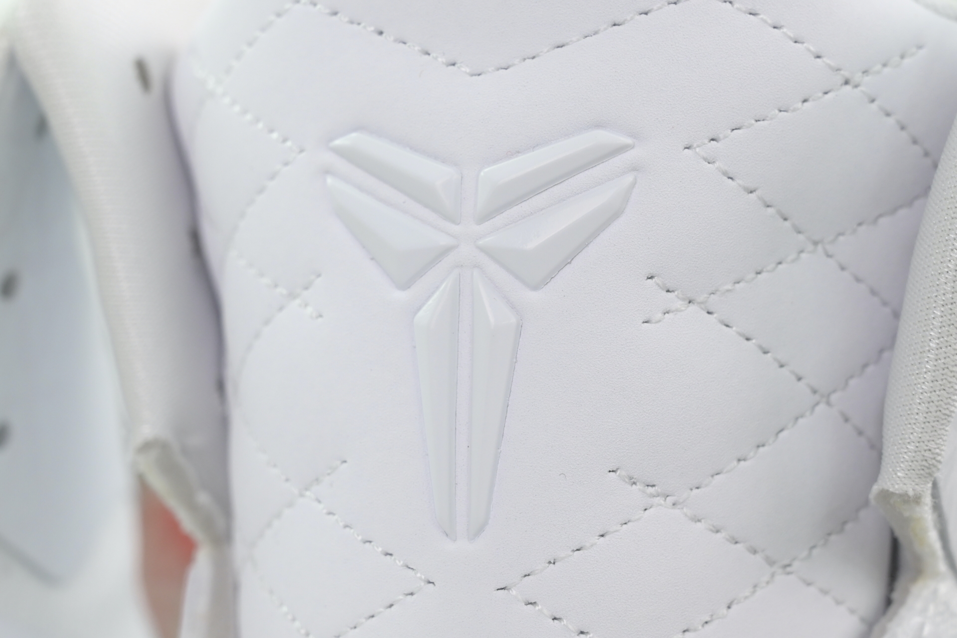 Nike Kobe 9 Elite High Protro 