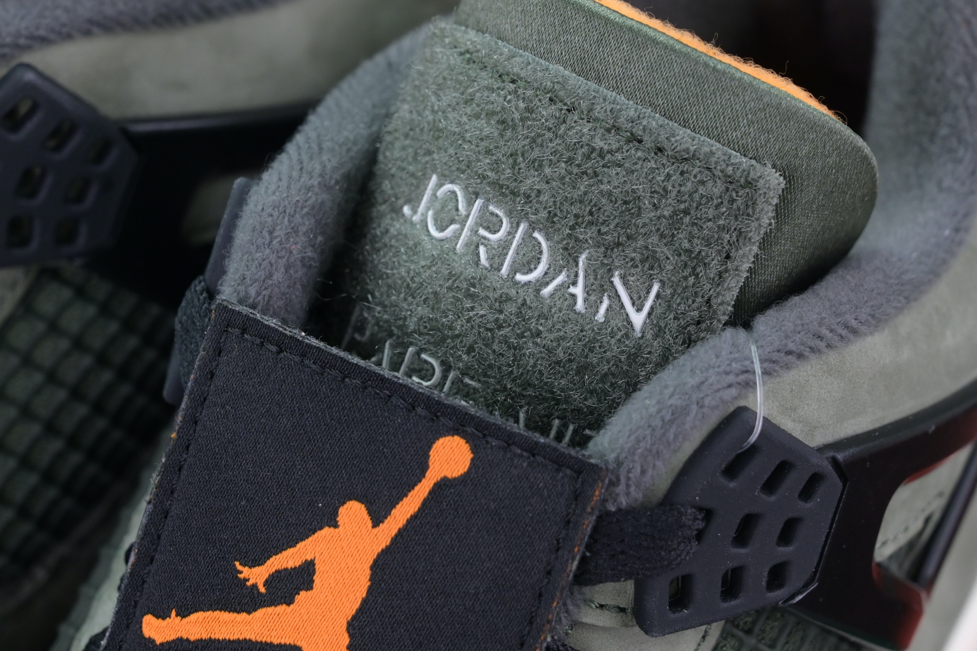 UNDEFEATED x Jordan Air Jordan 4  B1519-200