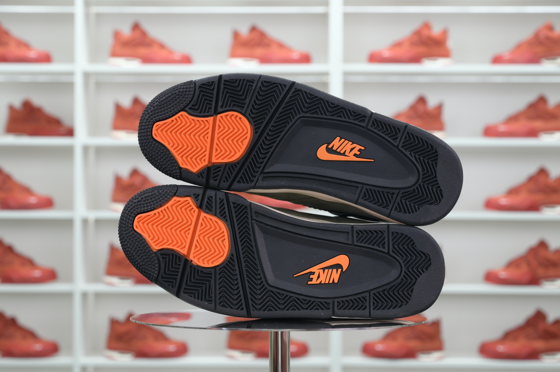 UNDEFEATED x Jordan Air Jordan 4  B1519-200