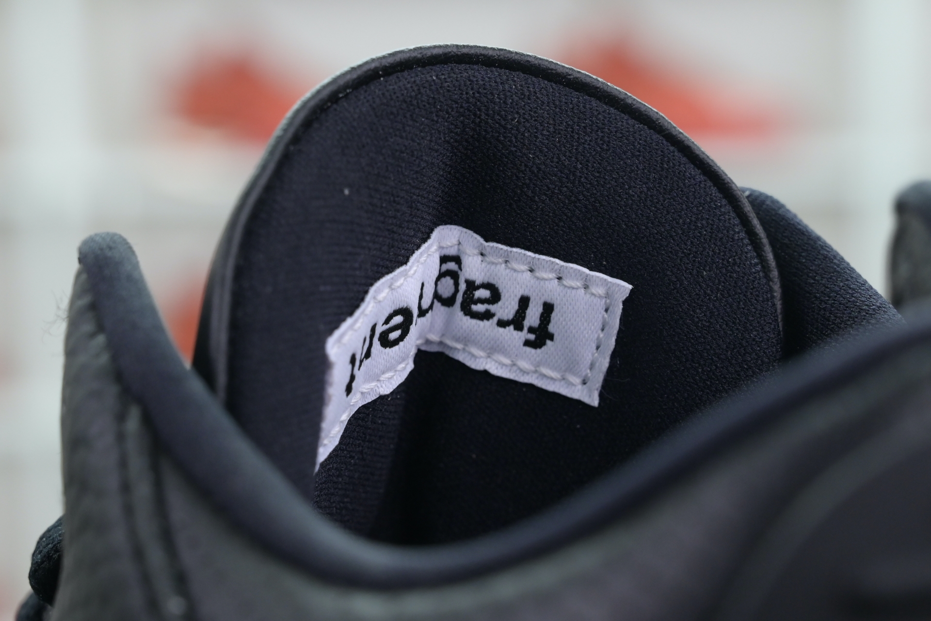 Fragment Design x Jordan Air Jordan 3“Black/ White”  DA3595-001