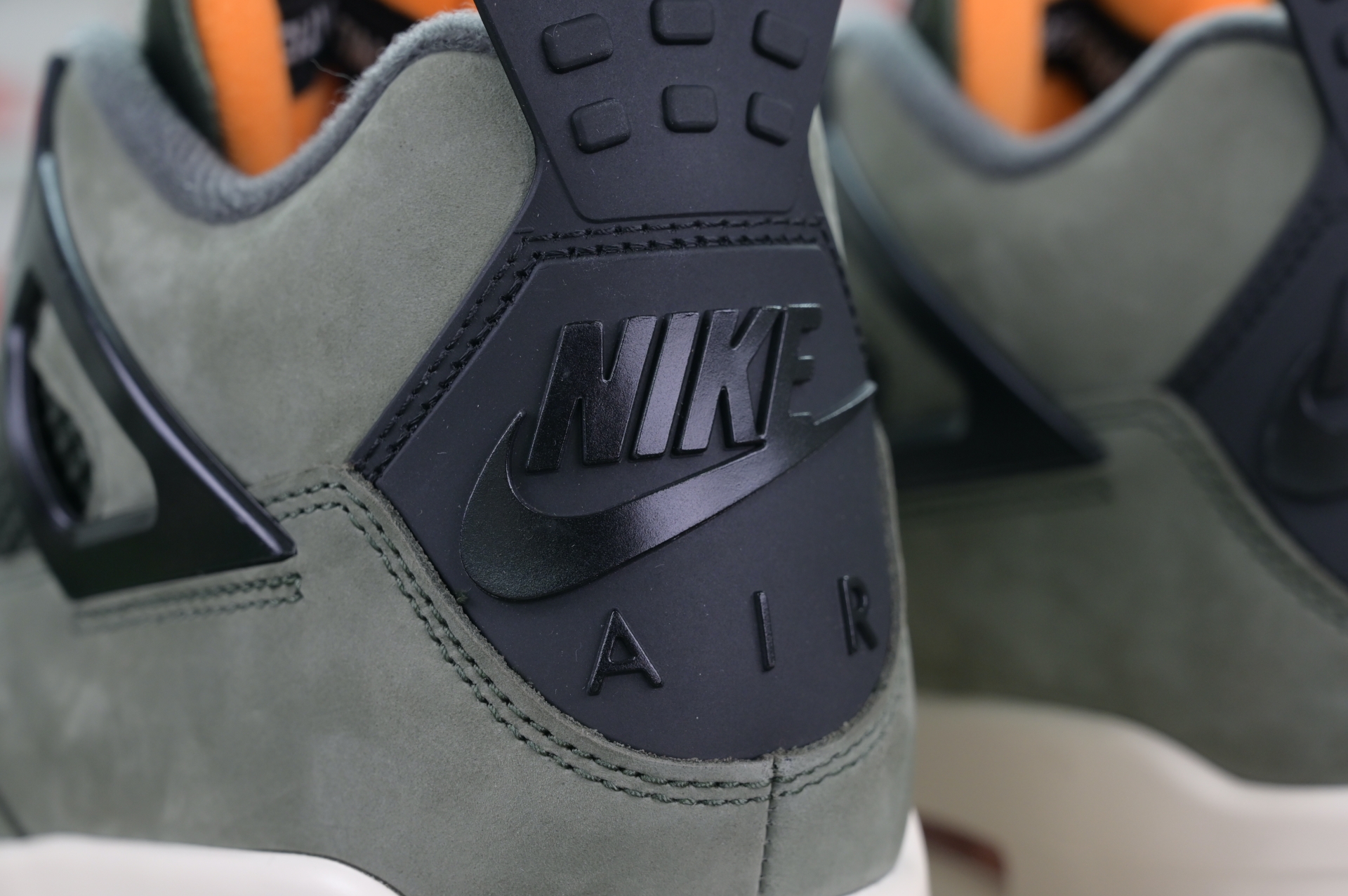 UNDEFEATED x Jordan Air Jordan 4  B1519-200