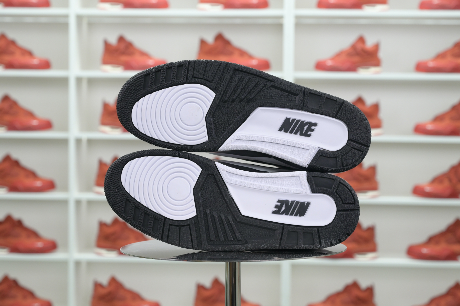 Fragment Design x Jordan Air Jordan 3“Black/ White”  DA3595-001